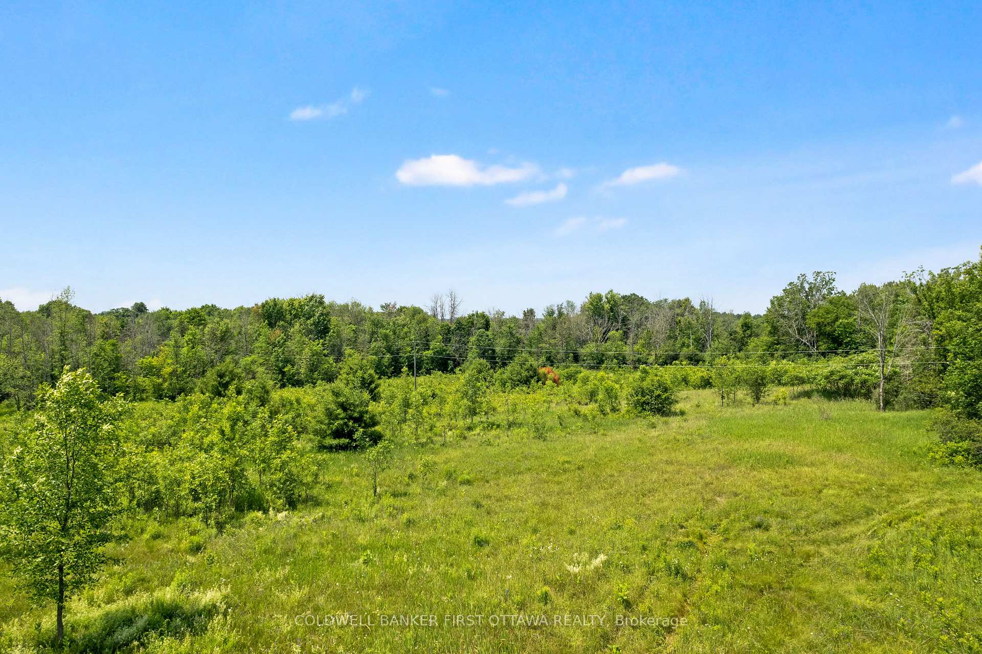 Photo 7 of 476 Ennis Road, Tay Valley, Bathurst/Burgess & Sherbrooke (Bathurst) Twp — HOMEH