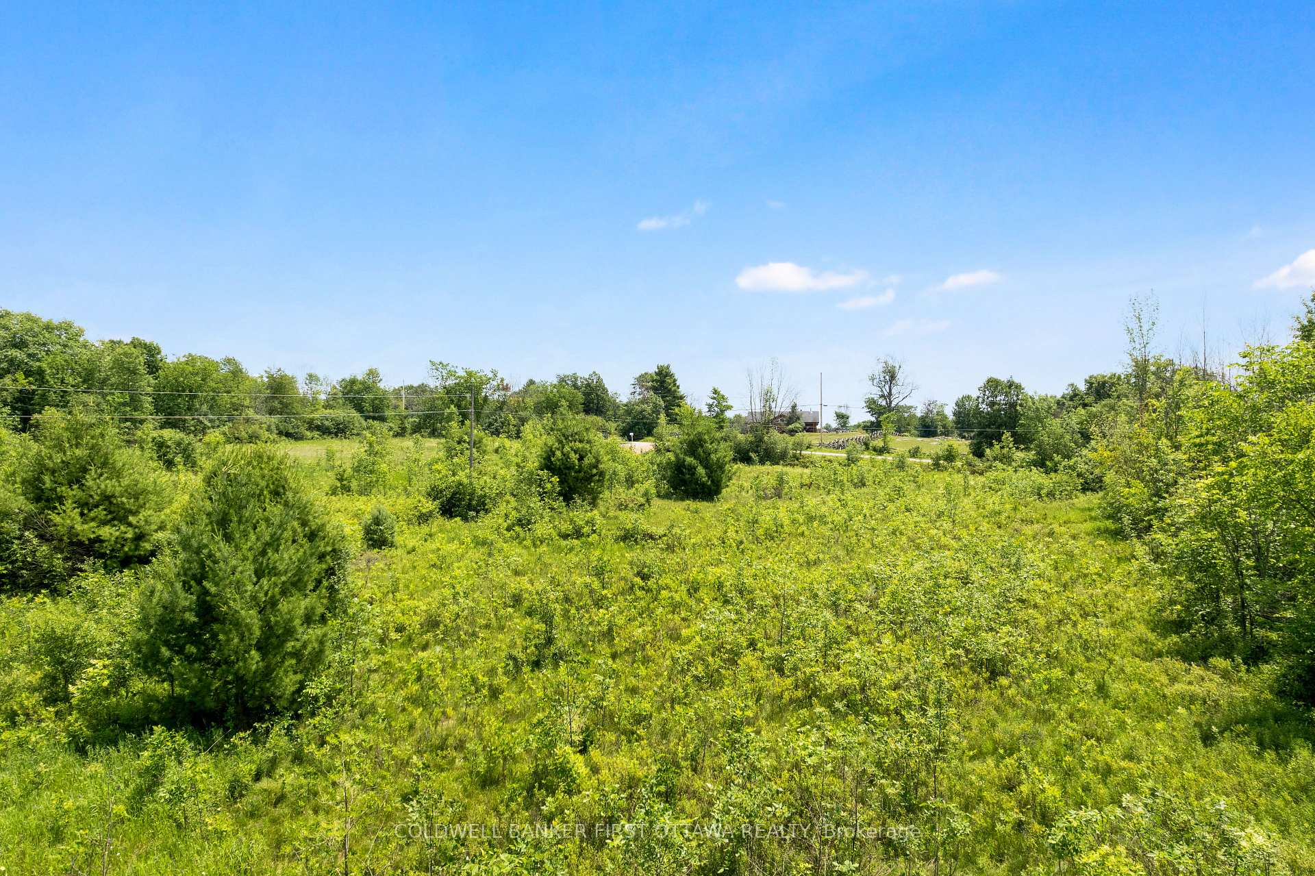 Photo 12 of 476 Ennis Road, Tay Valley, Bathurst/Burgess & Sherbrooke (Bathurst) Twp — HOMEH