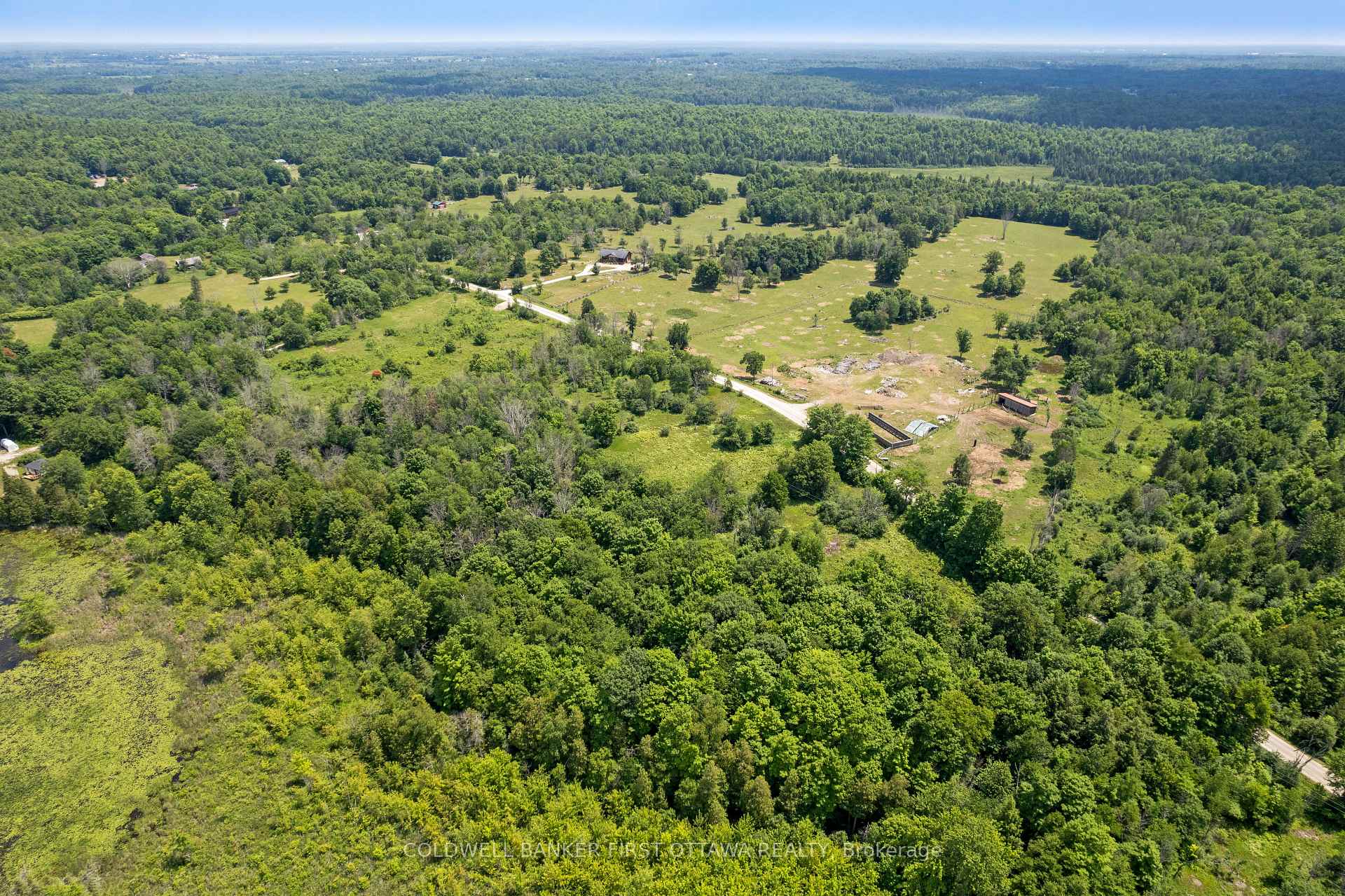 Photo 14 of 476 Ennis Road, Tay Valley, Bathurst/Burgess & Sherbrooke (Bathurst) Twp — HOMEH