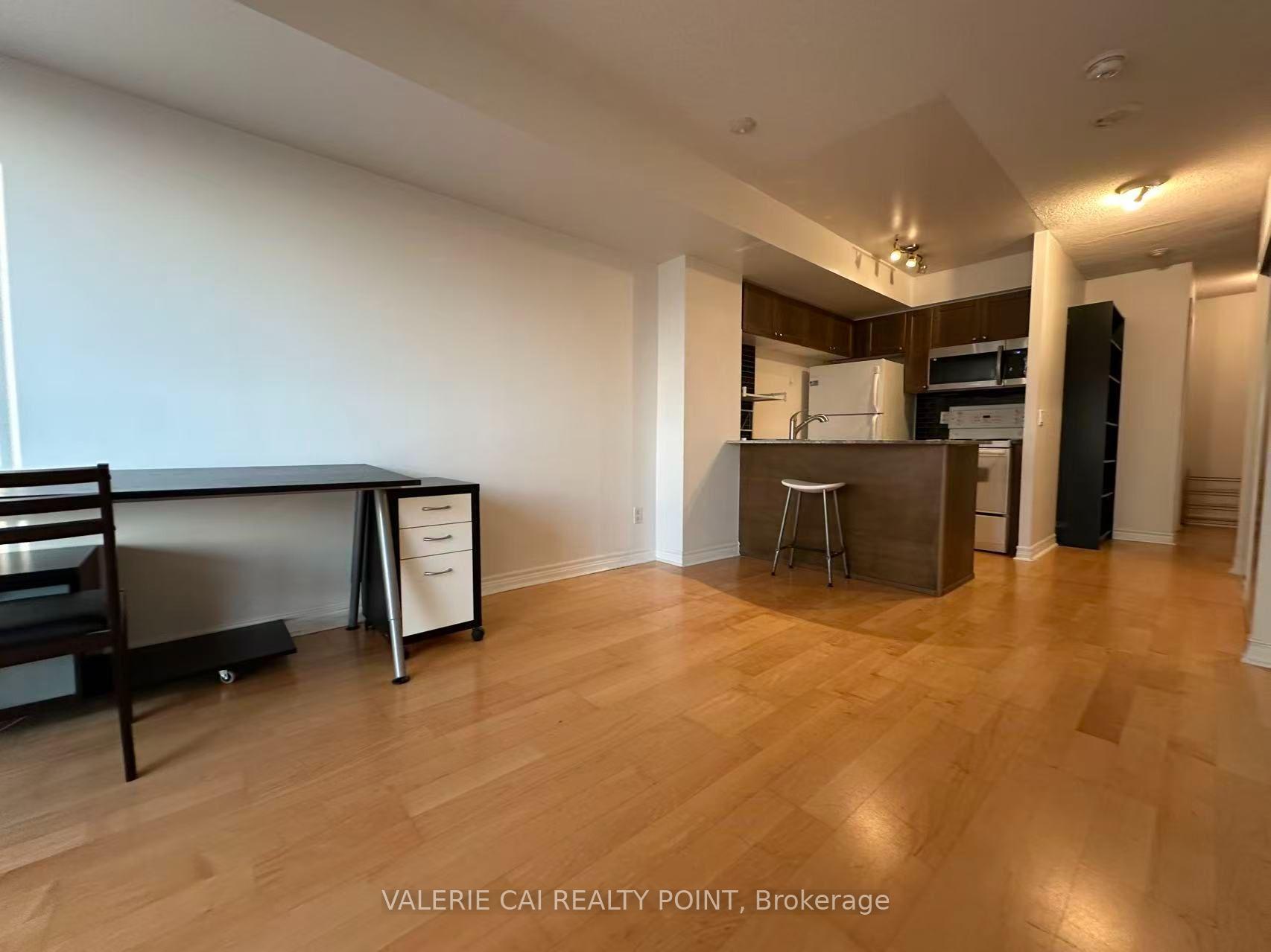 Photo 4 of Unit 2214, 763 Bay Street, Toronto, Bay Street Corridor — HOMEH