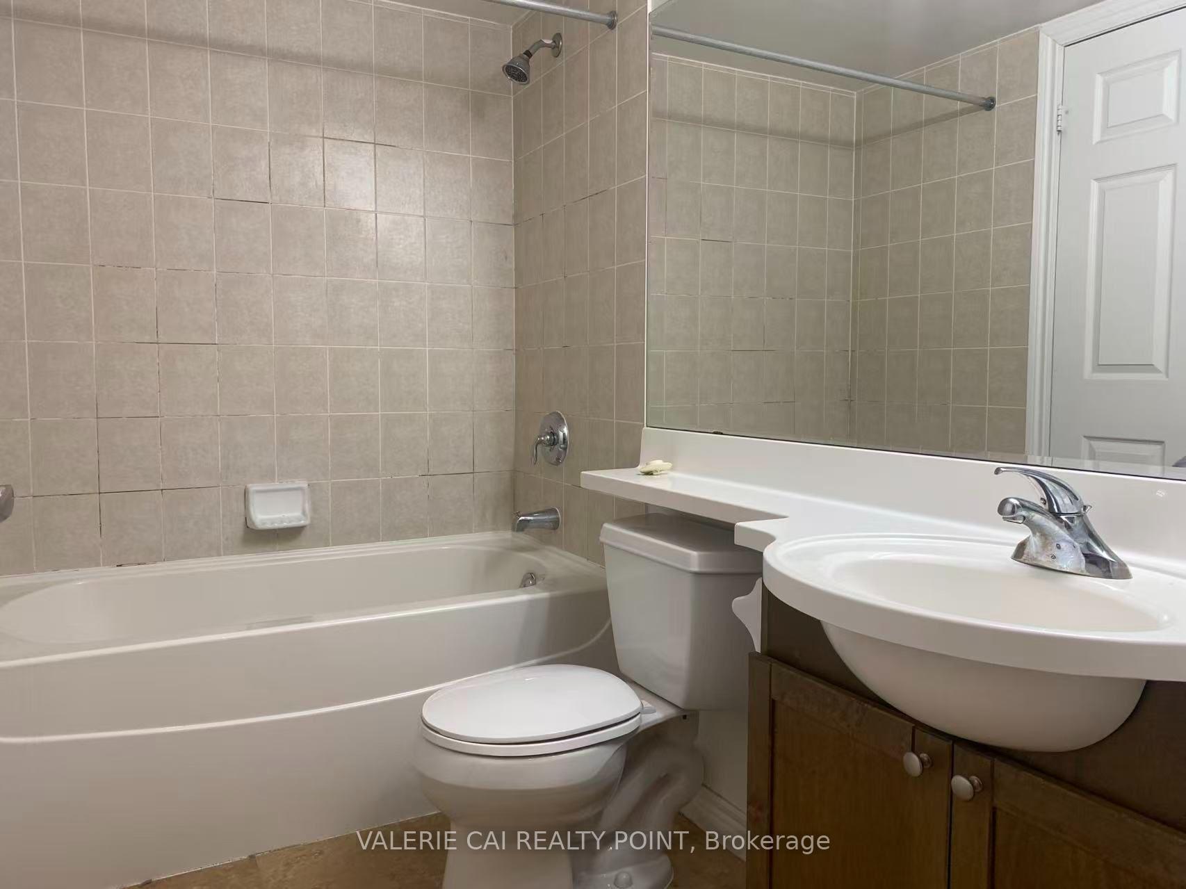 Photo 6 of Unit 2214, 763 Bay Street, Toronto, Bay Street Corridor — HOMEH