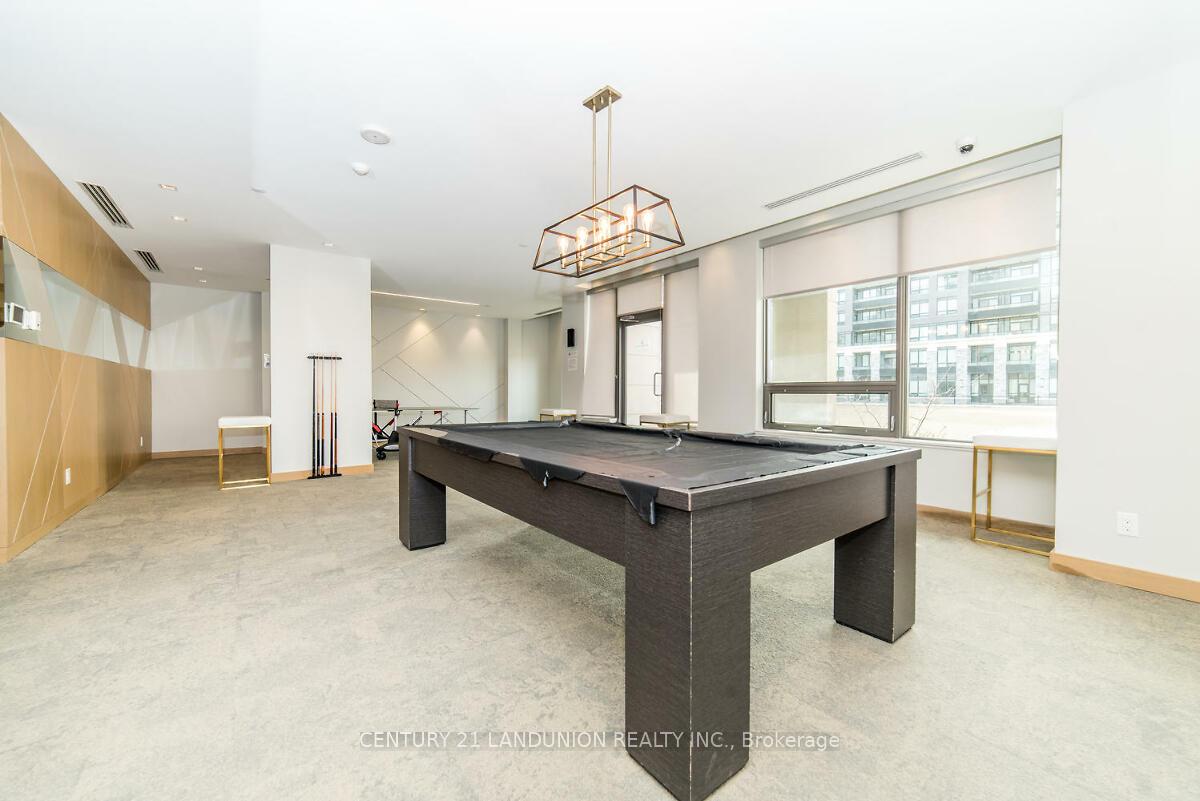 Photo 4 of Unit 323, 28 Uptown Drive, Markham, Unionville — HOMEH