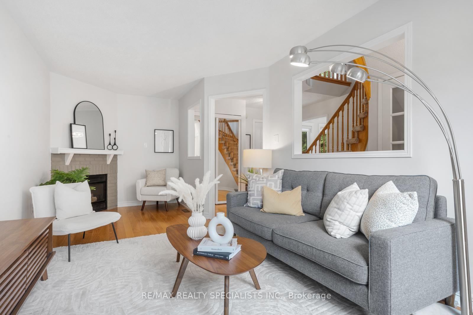 Photo 16 of 3879 Periwinkle Crescent, Mississauga, Lisgar — HOMEH