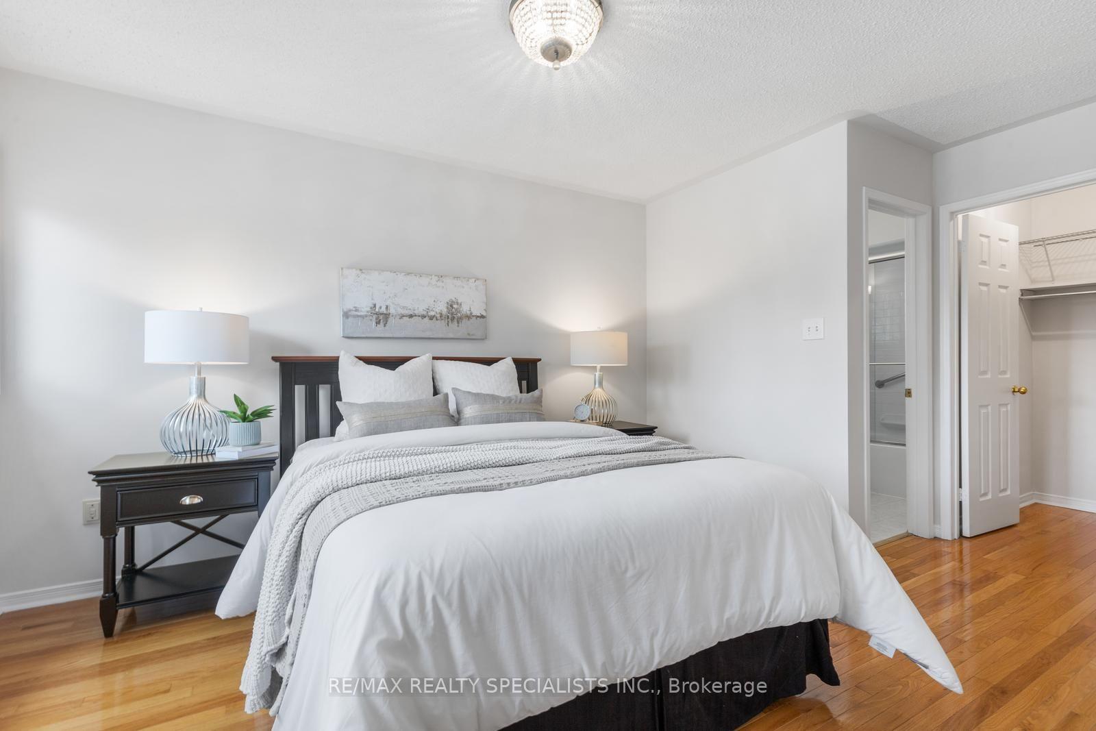 Photo 20 of 3879 Periwinkle Crescent, Mississauga, Lisgar — HOMEH