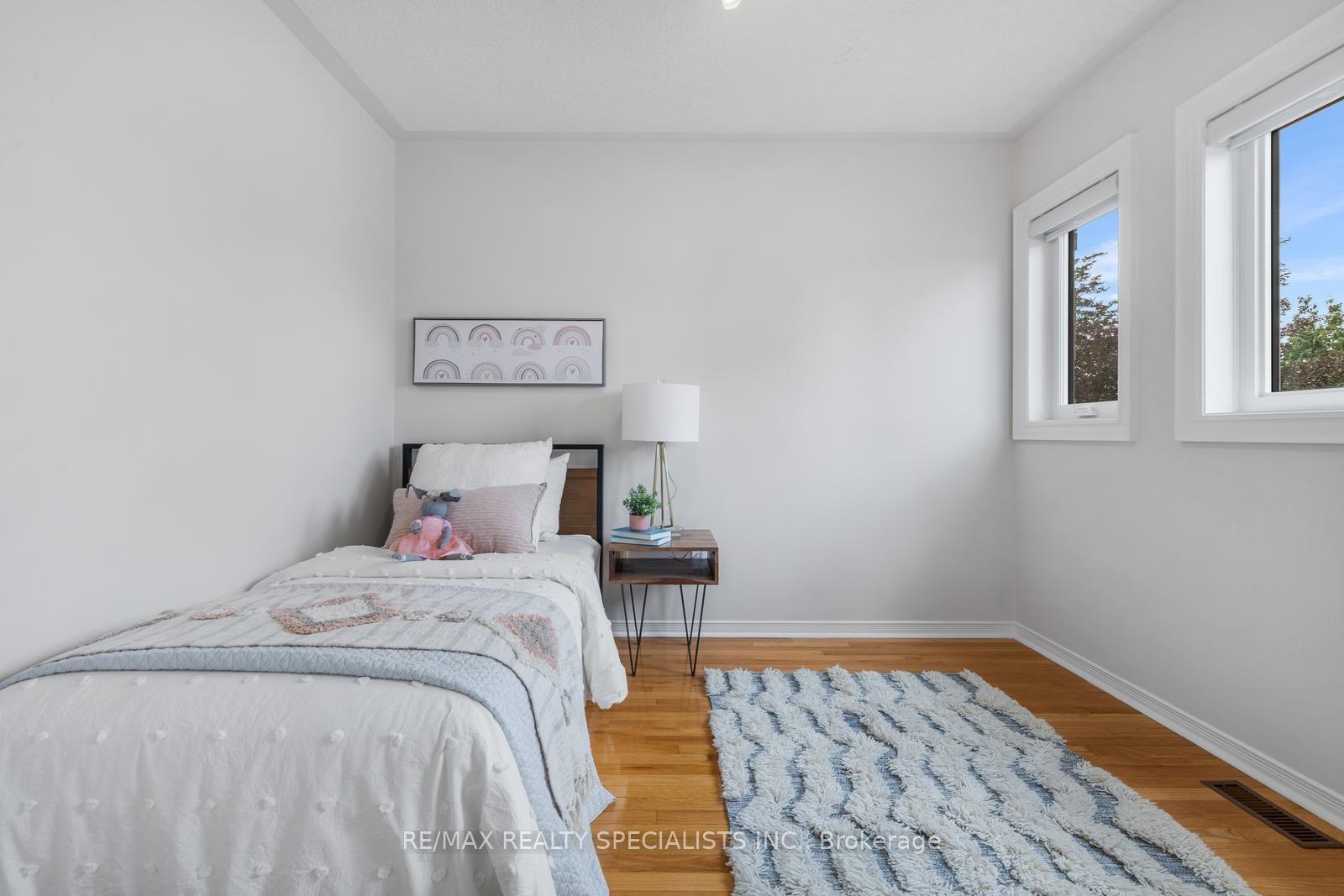 Photo 24 of 3879 Periwinkle Crescent, Mississauga, Lisgar — HOMEH