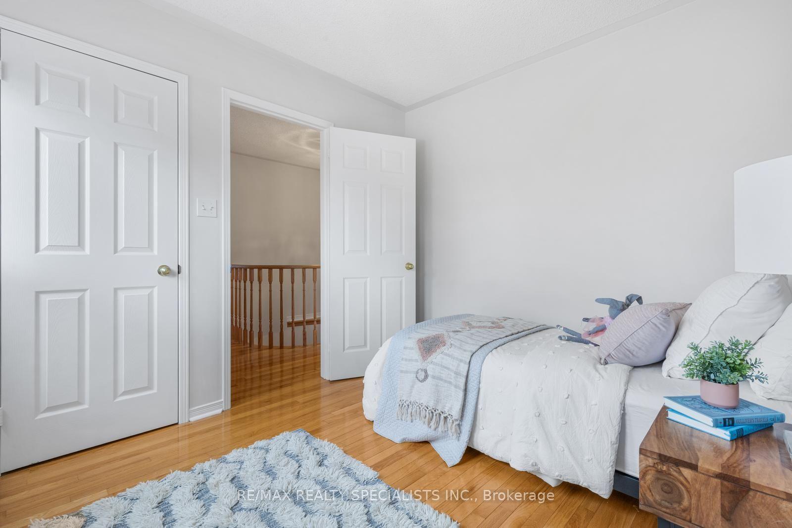 Photo 25 of 3879 Periwinkle Crescent, Mississauga, Lisgar — HOMEH