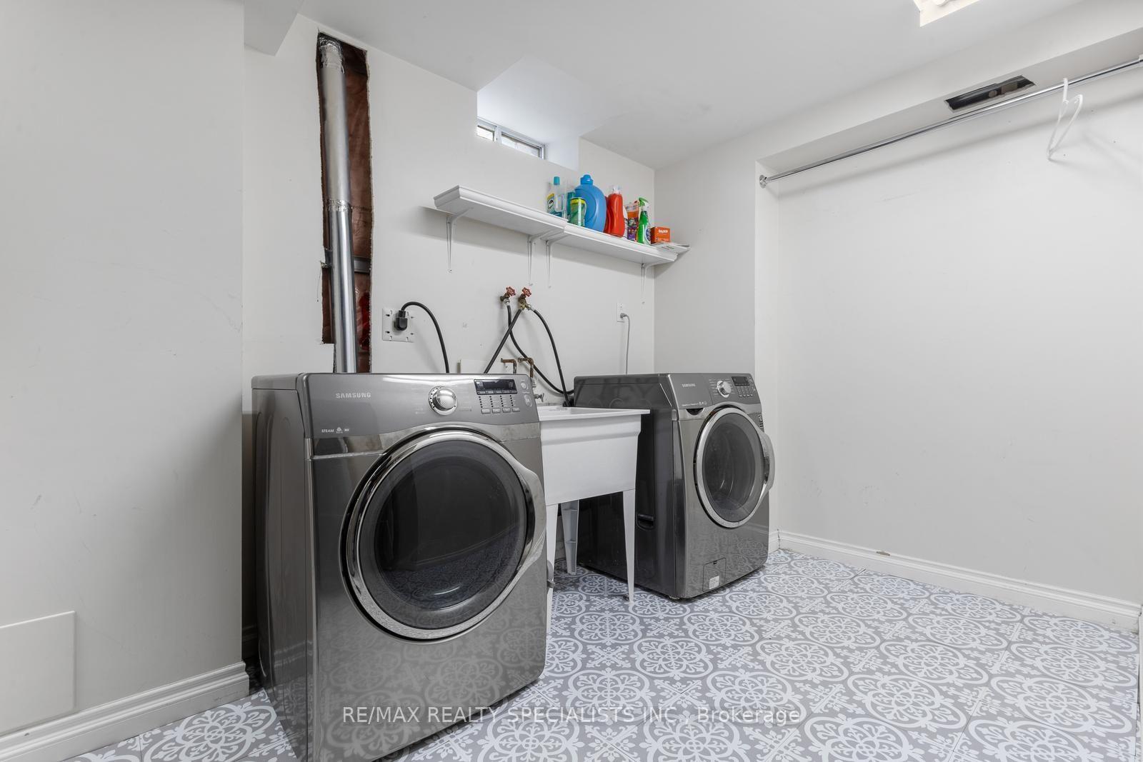 Photo 32 of 3879 Periwinkle Crescent, Mississauga, Lisgar — HOMEH