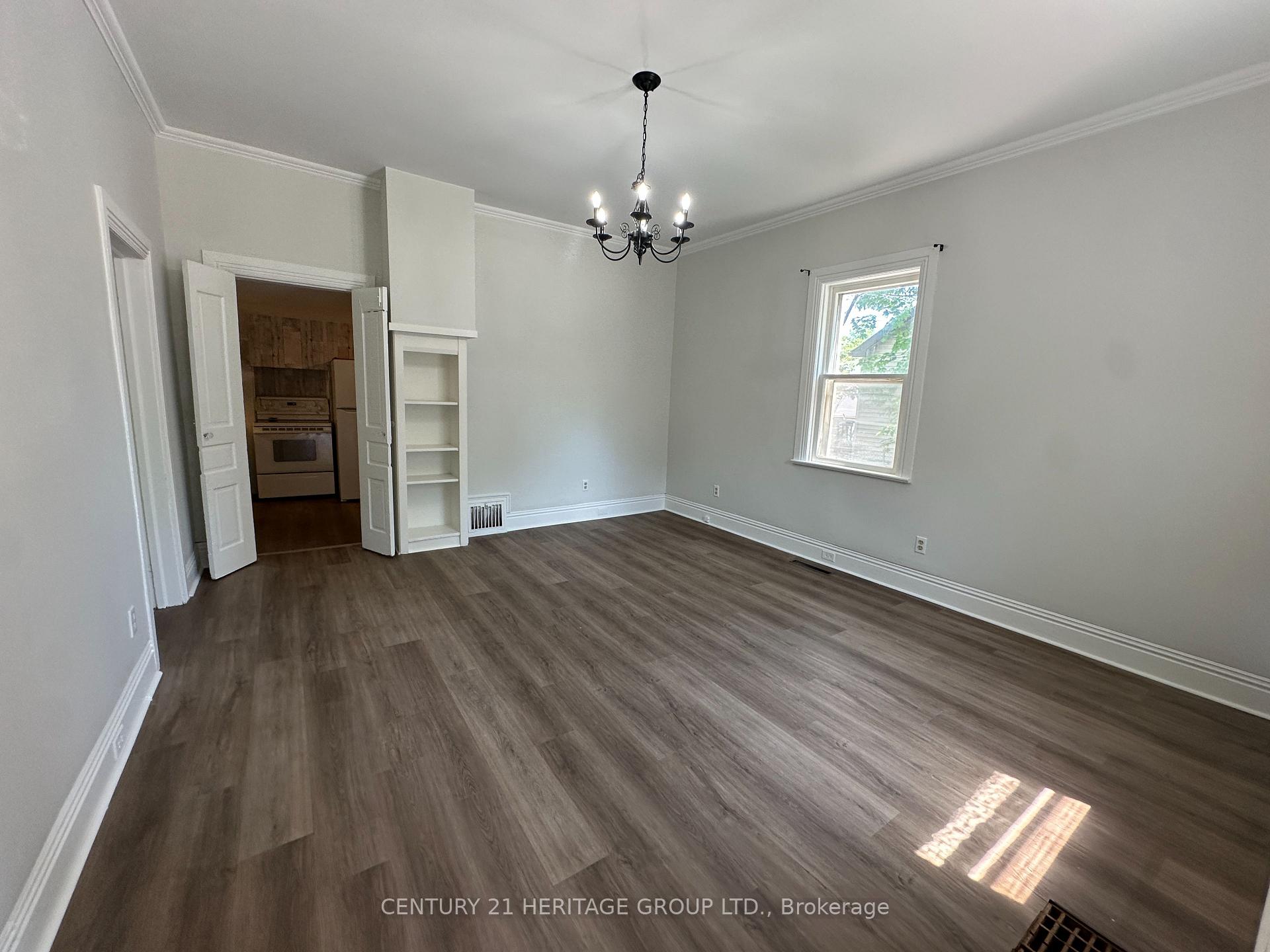 Photo 5 of 349 Eagle Street, Newmarket, Central Newmarket — HOMEH