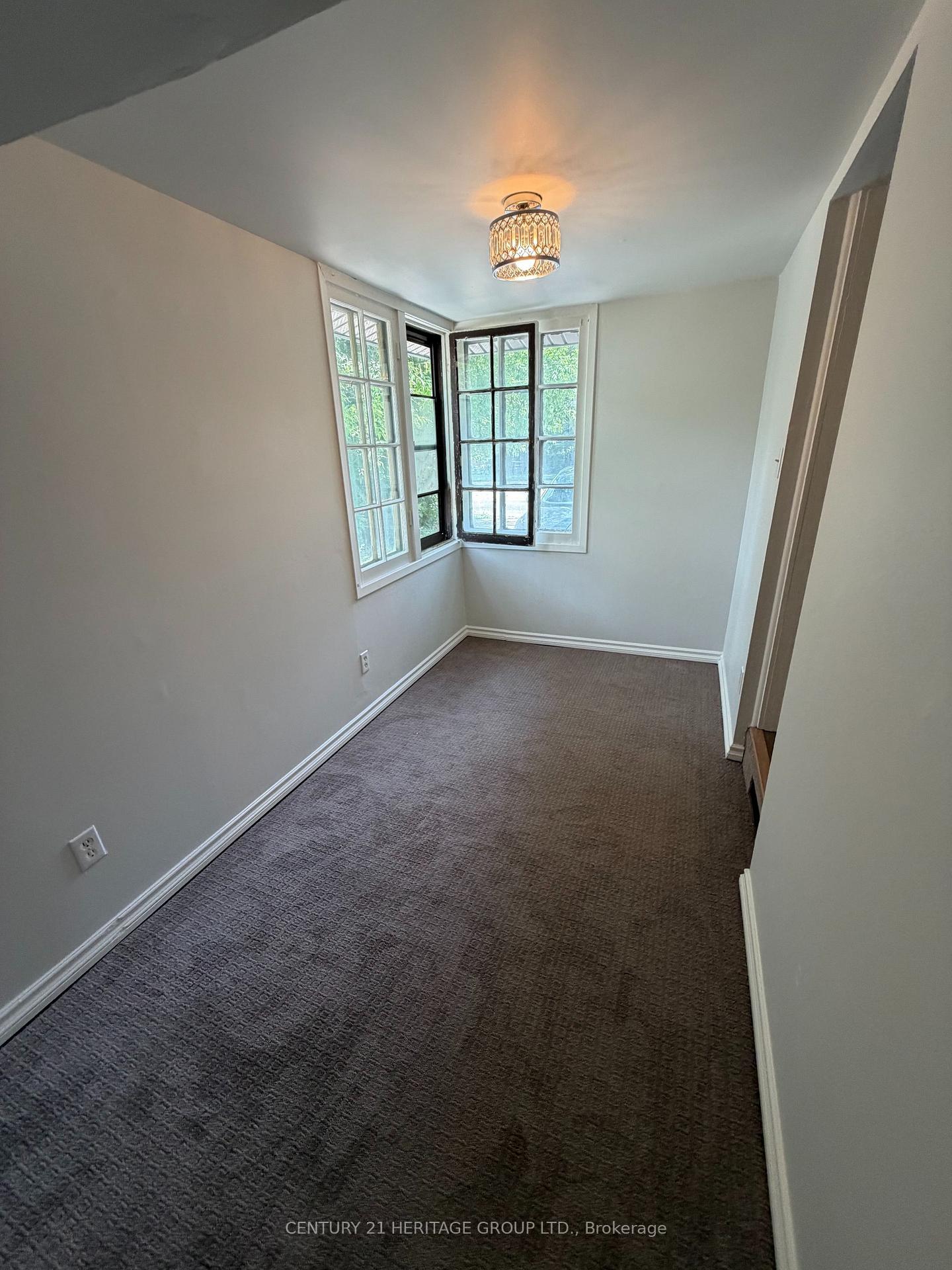 Photo 17 of 349 Eagle Street, Newmarket, Central Newmarket — HOMEH