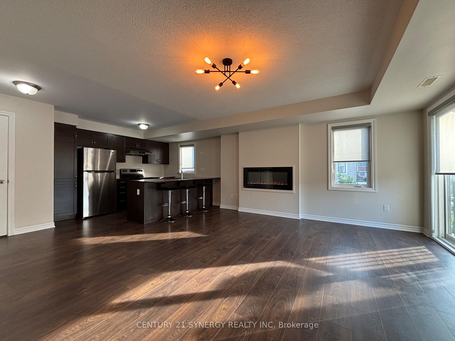 Photo 8 of 2240 Watercolours Way, Ottawa, Barrhaven - Half Moon Bay — HOMEH