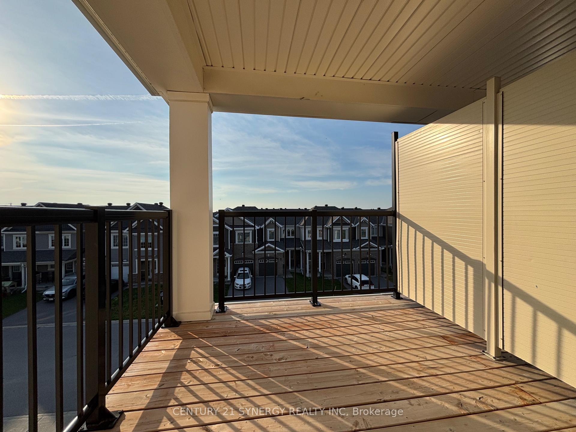 Photo 17 of 2240 Watercolours Way, Ottawa, Barrhaven - Half Moon Bay — HOMEH