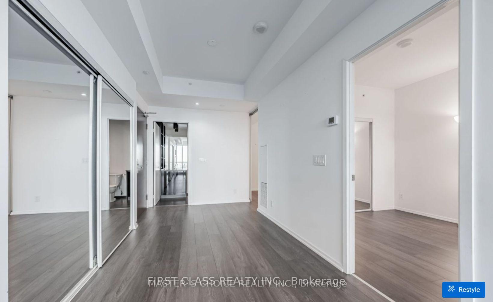 Photo 7 of Unit 4303, 70 Temperance Street, Toronto, Bay Street Corridor — HOMEH