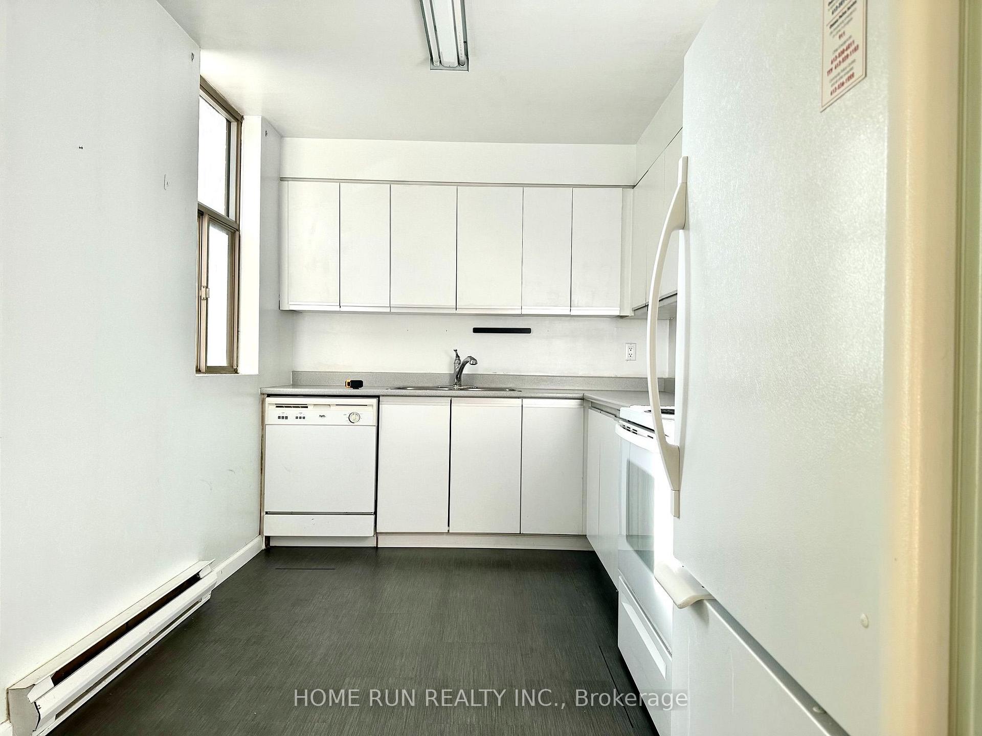 Photo 4 of Unit 210, 2760 Carousel Crescent, Ottawa, Emerald Woods/Sawmill Creek — HOMEH