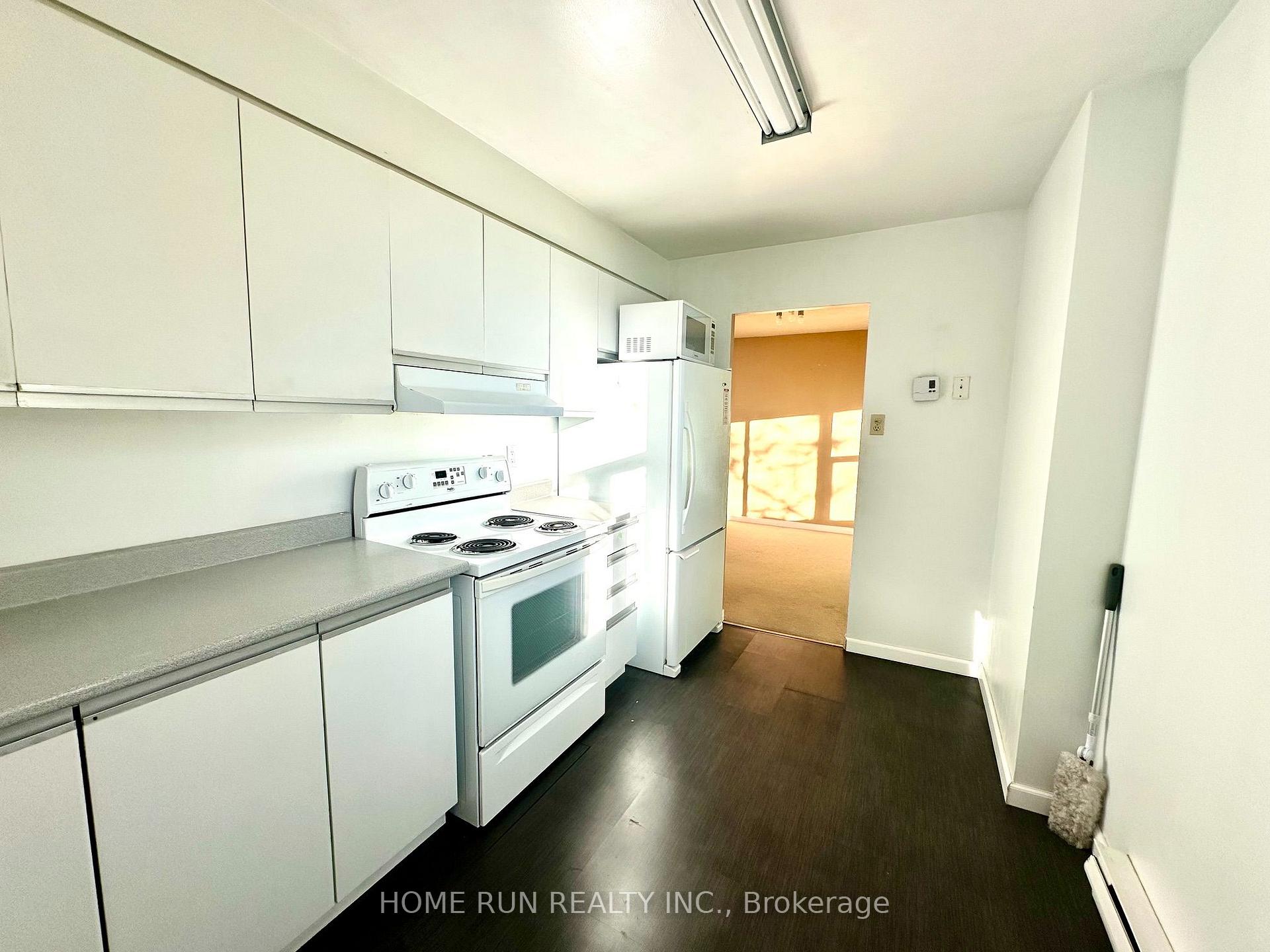 Photo 5 of Unit 210, 2760 Carousel Crescent, Ottawa, Emerald Woods/Sawmill Creek — HOMEH