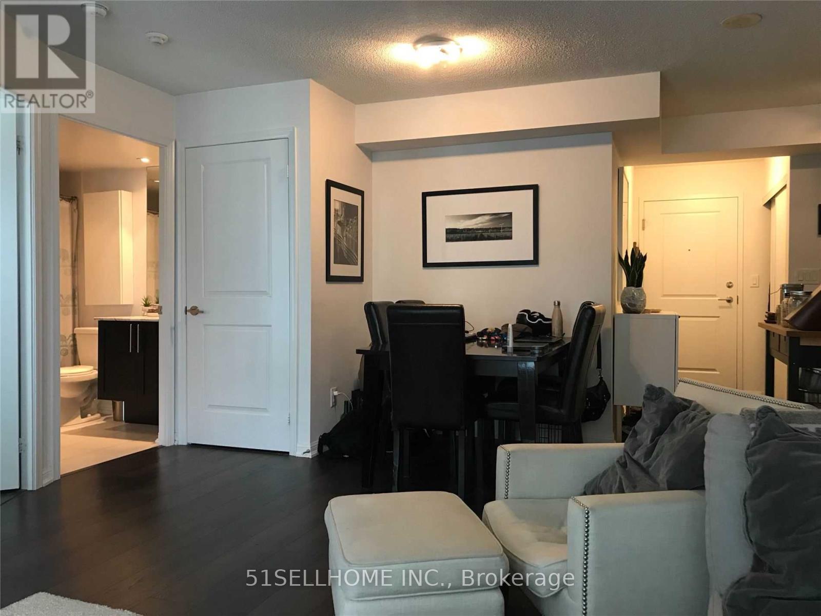 Photo 18 of Unit 1720, 35 Bastion Street, Toronto, Niagara — HOMEH