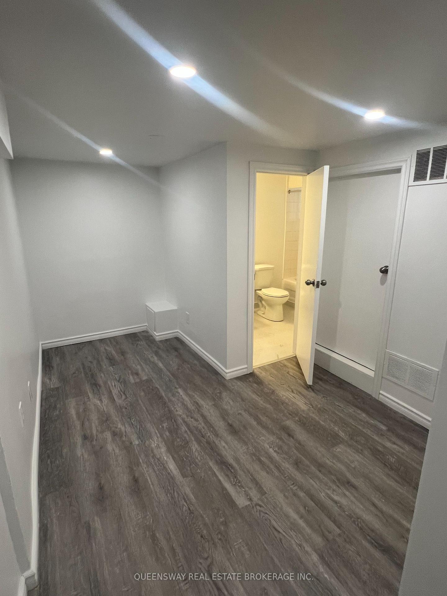 Photo 3 of 1389 Lansdowne Avenue, Toronto, Corso Italia-Davenport — HOMEH