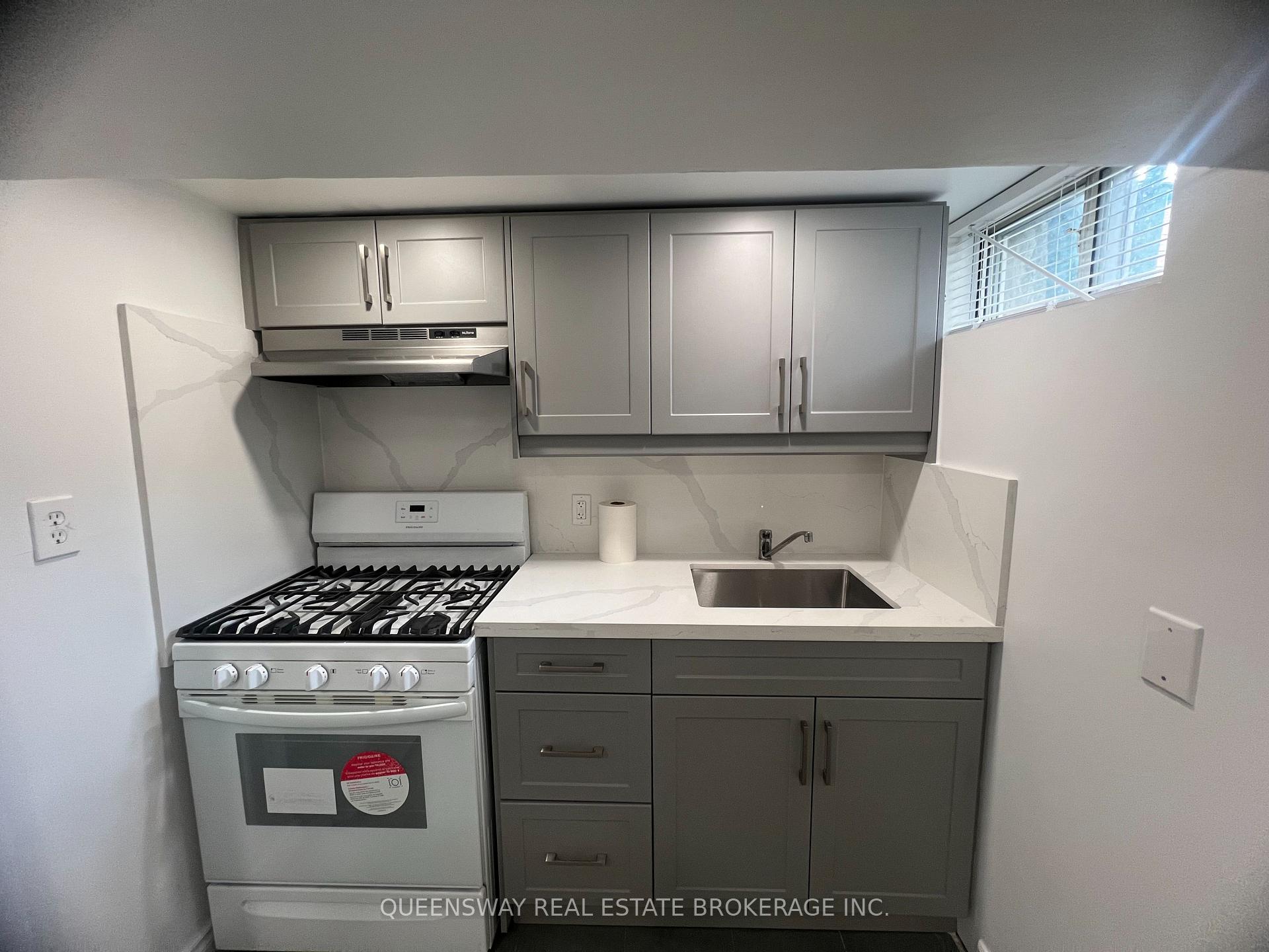 Photo 8 of 1389 Lansdowne Avenue, Toronto, Corso Italia-Davenport — HOMEH