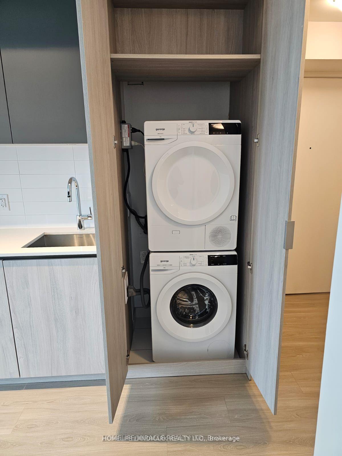Photo of Unit 3501, 8 Widmer Street