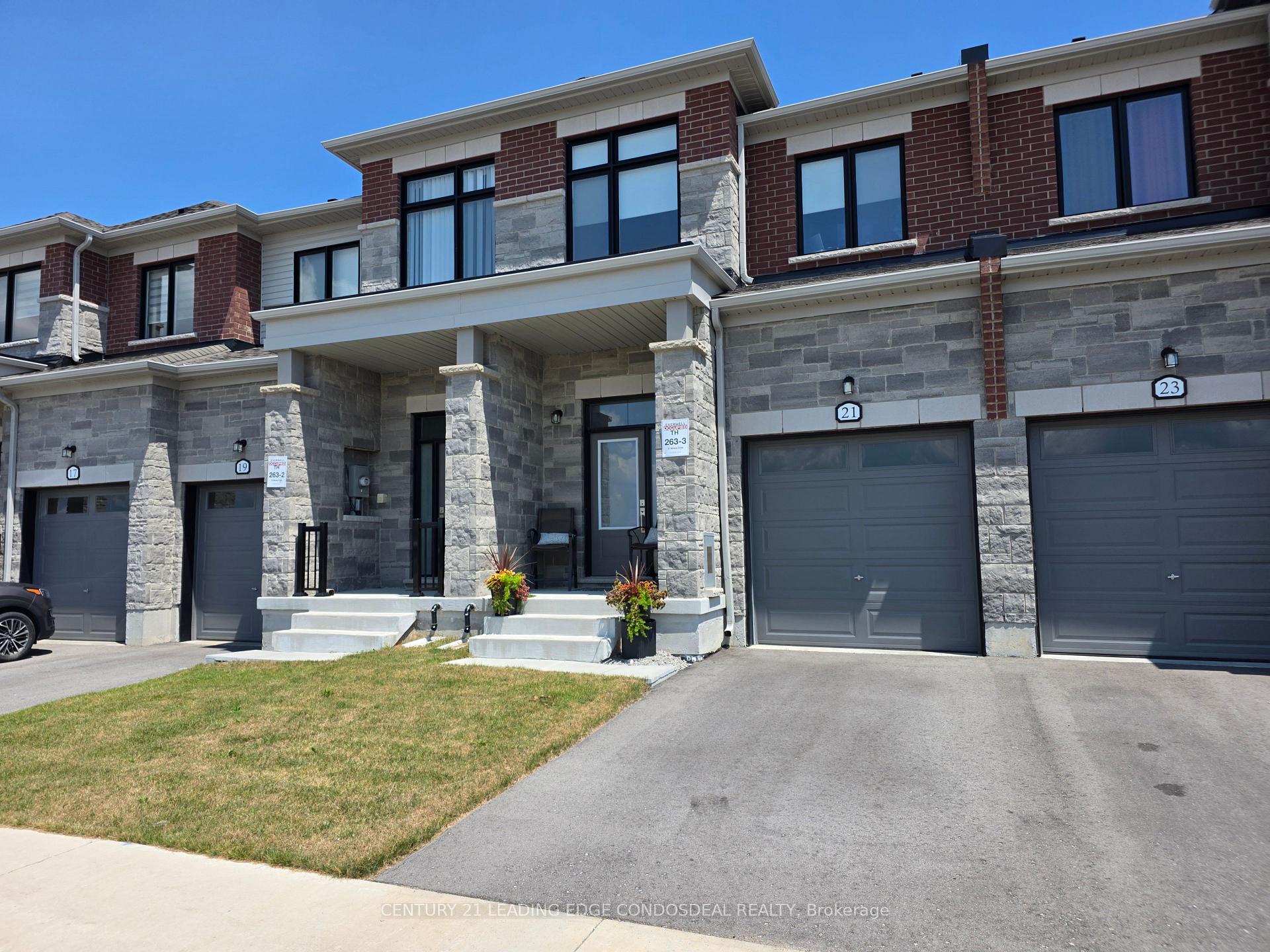 Photo 2 of 21 Milady Crescent, Barrie, Rural Barrie Southeast — HOMEH