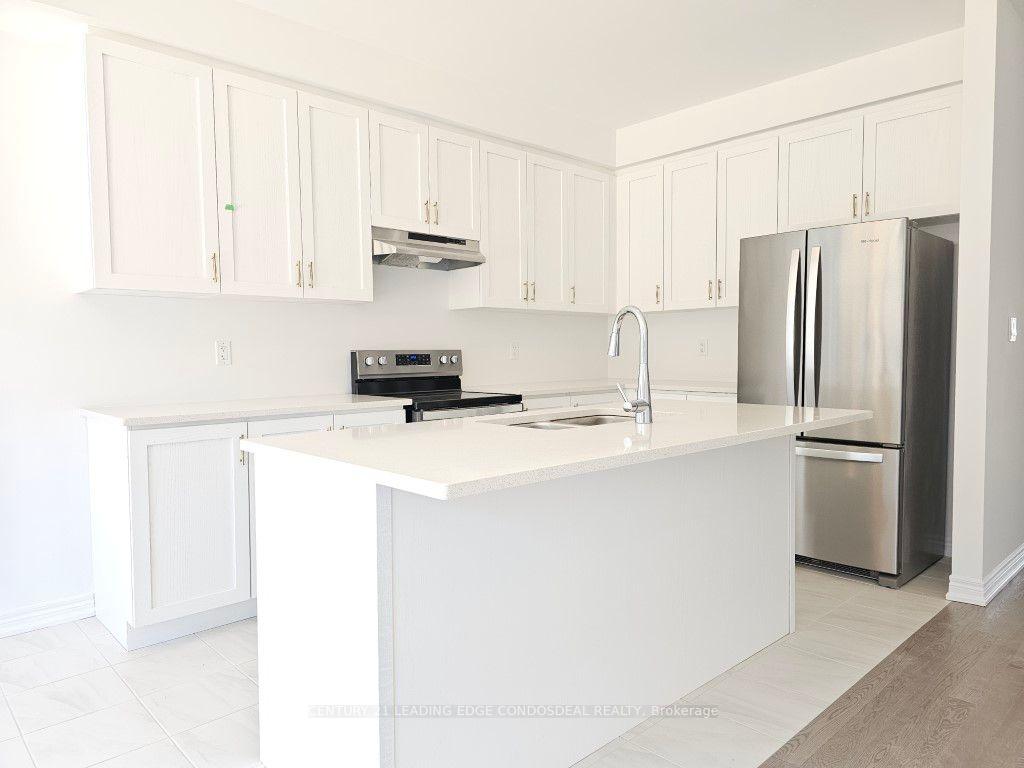 Photo 6 of 21 Milady Crescent, Barrie, Rural Barrie Southeast — HOMEH