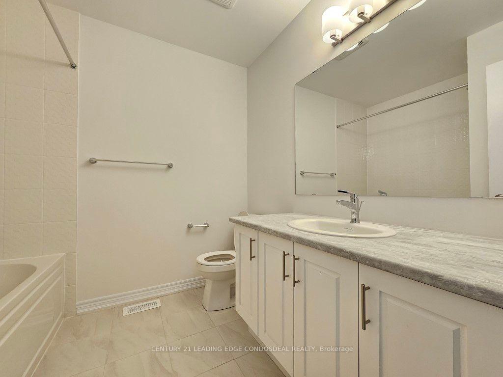 Photo 20 of 21 Milady Crescent, Barrie, Rural Barrie Southeast — HOMEH