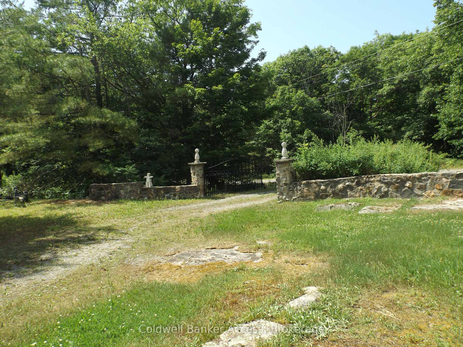 Photo 5 of 55 Munro Drive, The Archipelago, Archipelago South — HOMEH