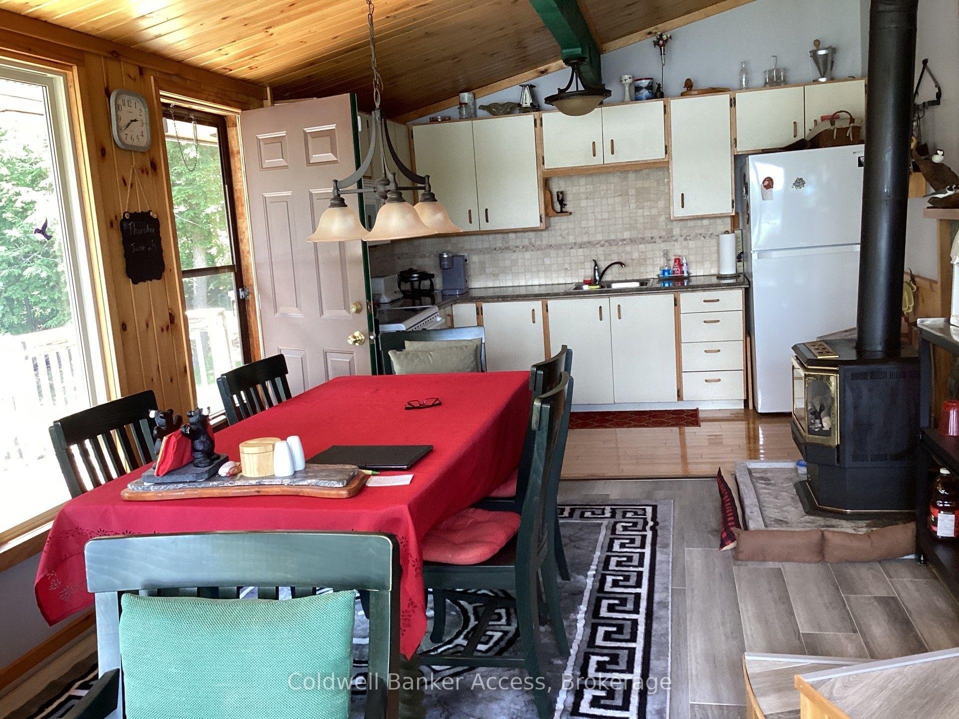 Photo 18 of 55 Munro Drive, The Archipelago, Archipelago South — HOMEH