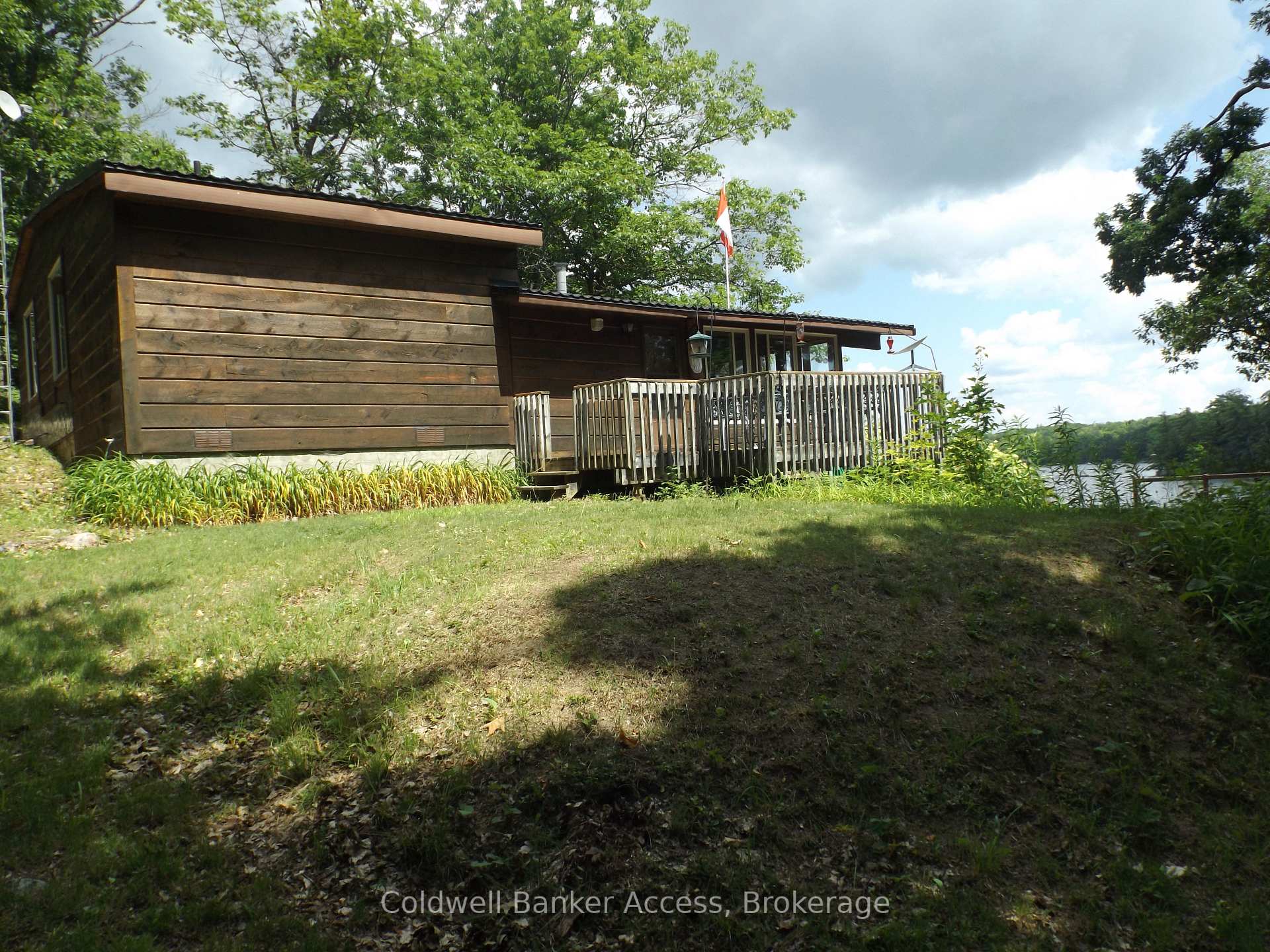 Photo 23 of 55 Munro Drive, The Archipelago, Archipelago South — HOMEH