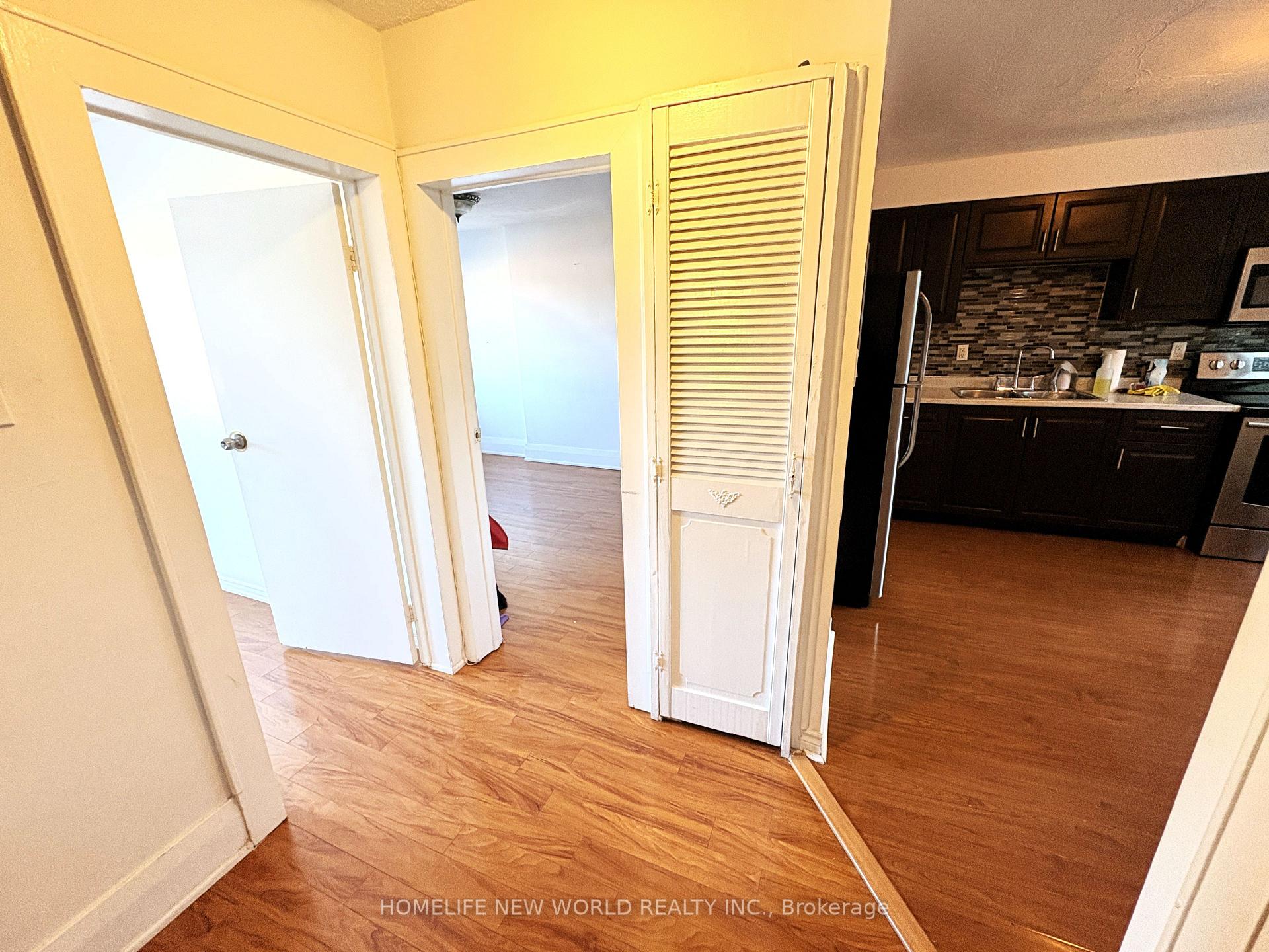 Photo 7 of Unit 301, 1514 Davenport Road, Toronto, Corso Italia-Davenport — HOMEH