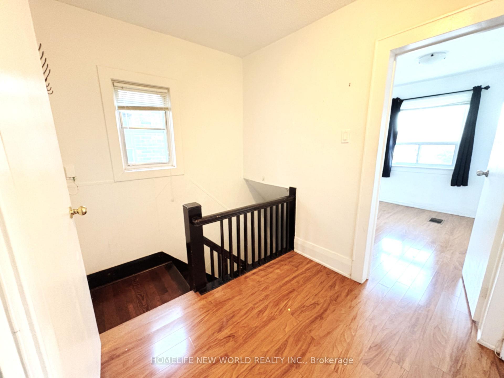Photo 11 of Unit 301, 1514 Davenport Road, Toronto, Corso Italia-Davenport — HOMEH