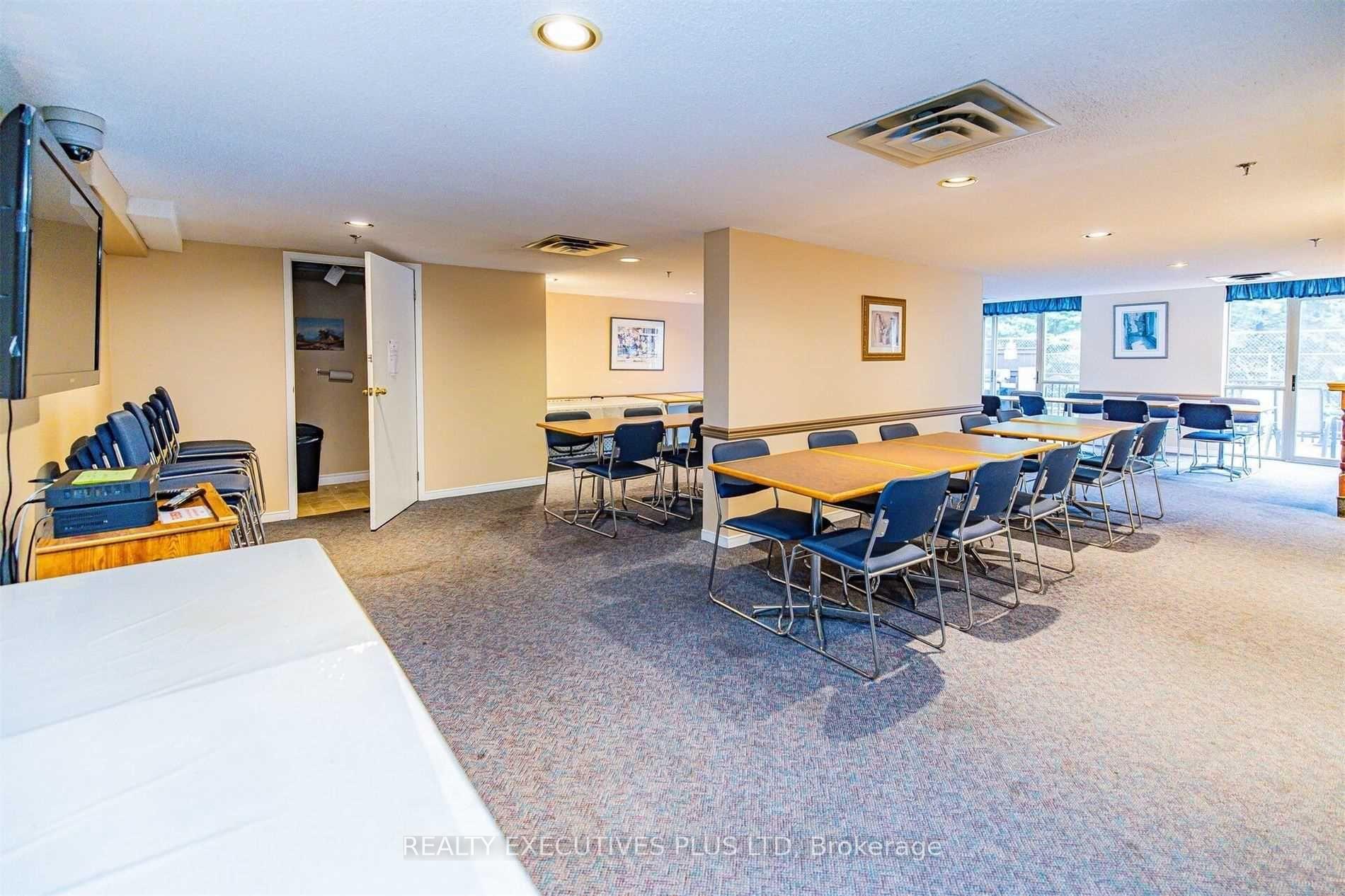 Photo 19 of Unit 603, 20 Mcfarlane Drive, Halton Hills, Georgetown — HOMEH