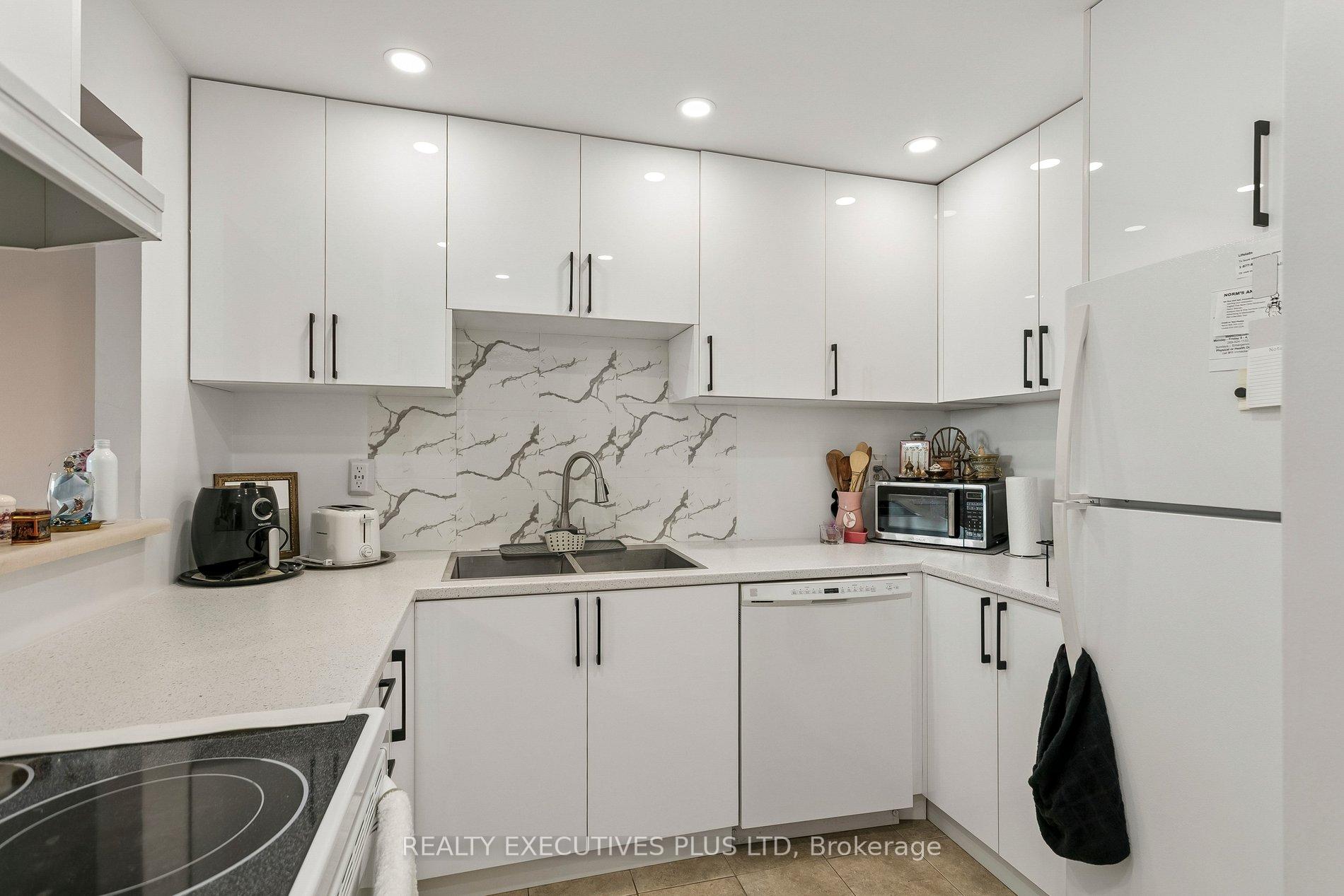 Photo 30 of Unit 603, 20 Mcfarlane Drive, Halton Hills, Georgetown — HOMEH