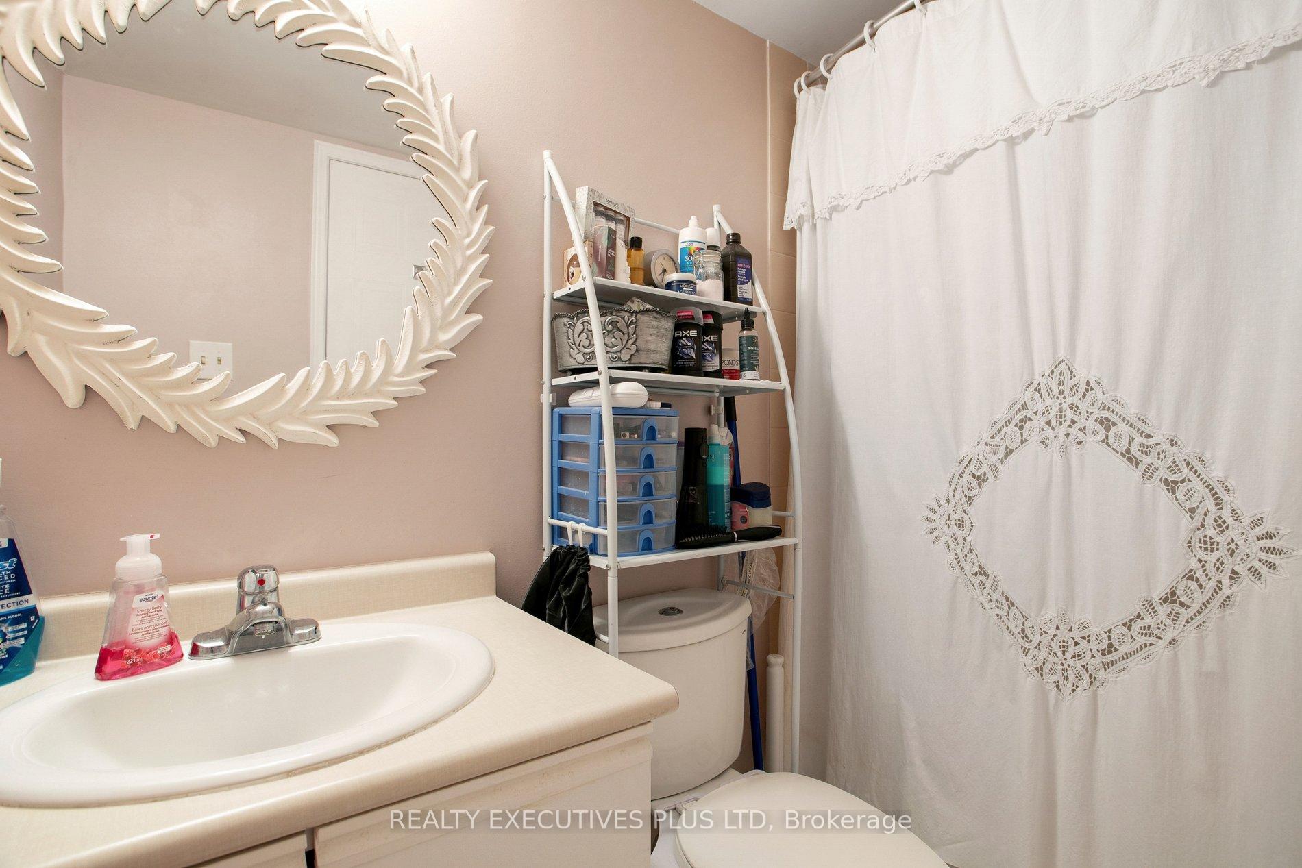 Photo 42 of Unit 603, 20 Mcfarlane Drive, Halton Hills, Georgetown — HOMEH
