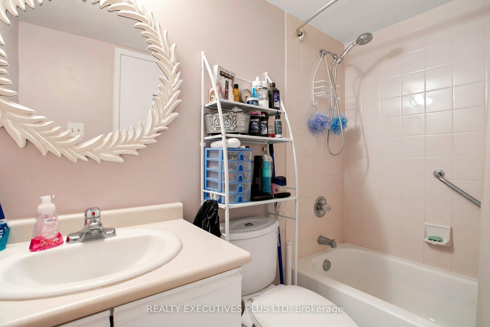 Photo 43 of Unit 603, 20 Mcfarlane Drive, Halton Hills, Georgetown — HOMEH