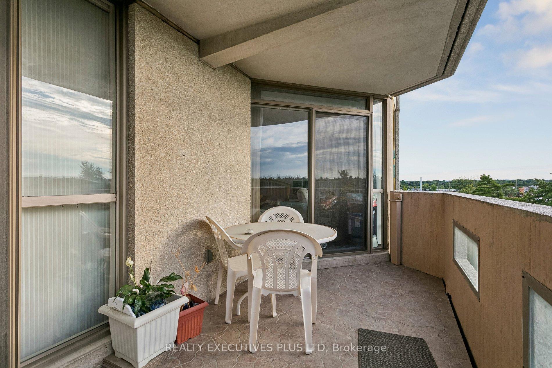 Photo 45 of Unit 603, 20 Mcfarlane Drive, Halton Hills, Georgetown — HOMEH