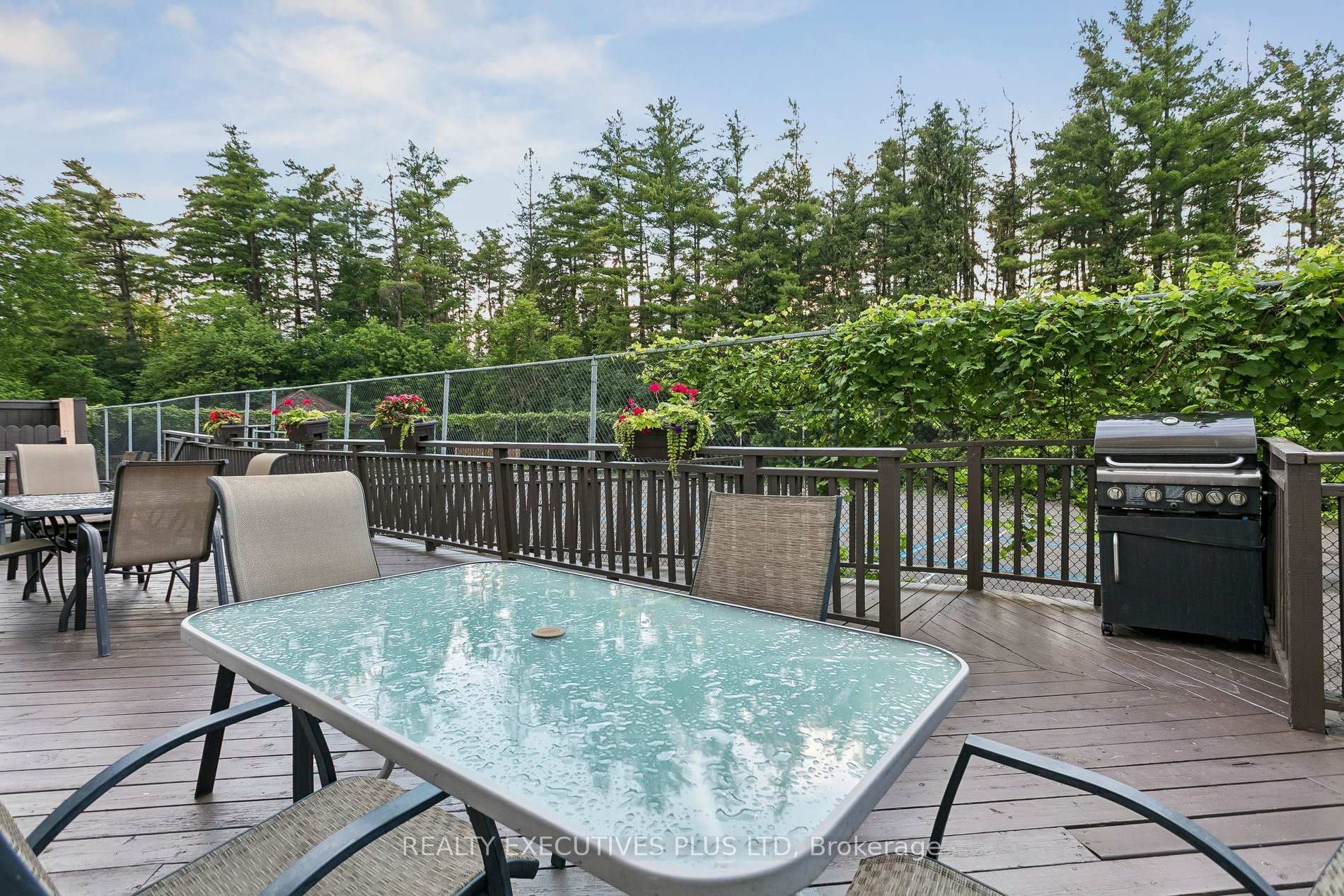 Photo 53 of Unit 603, 20 Mcfarlane Drive, Halton Hills, Georgetown — HOMEH