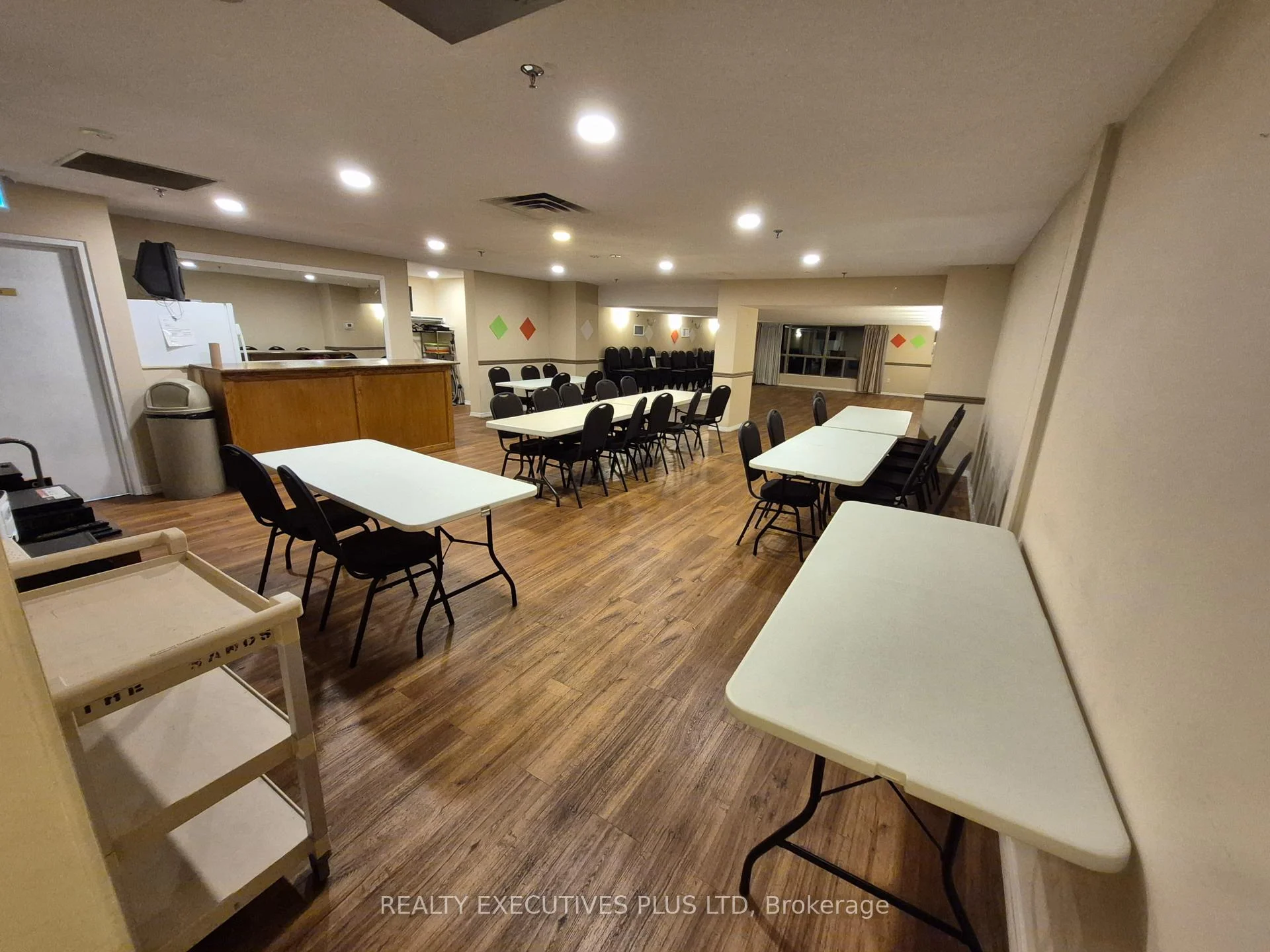 Photo 62 of Unit 603, 20 Mcfarlane Drive, Halton Hills, Georgetown — HOMEH