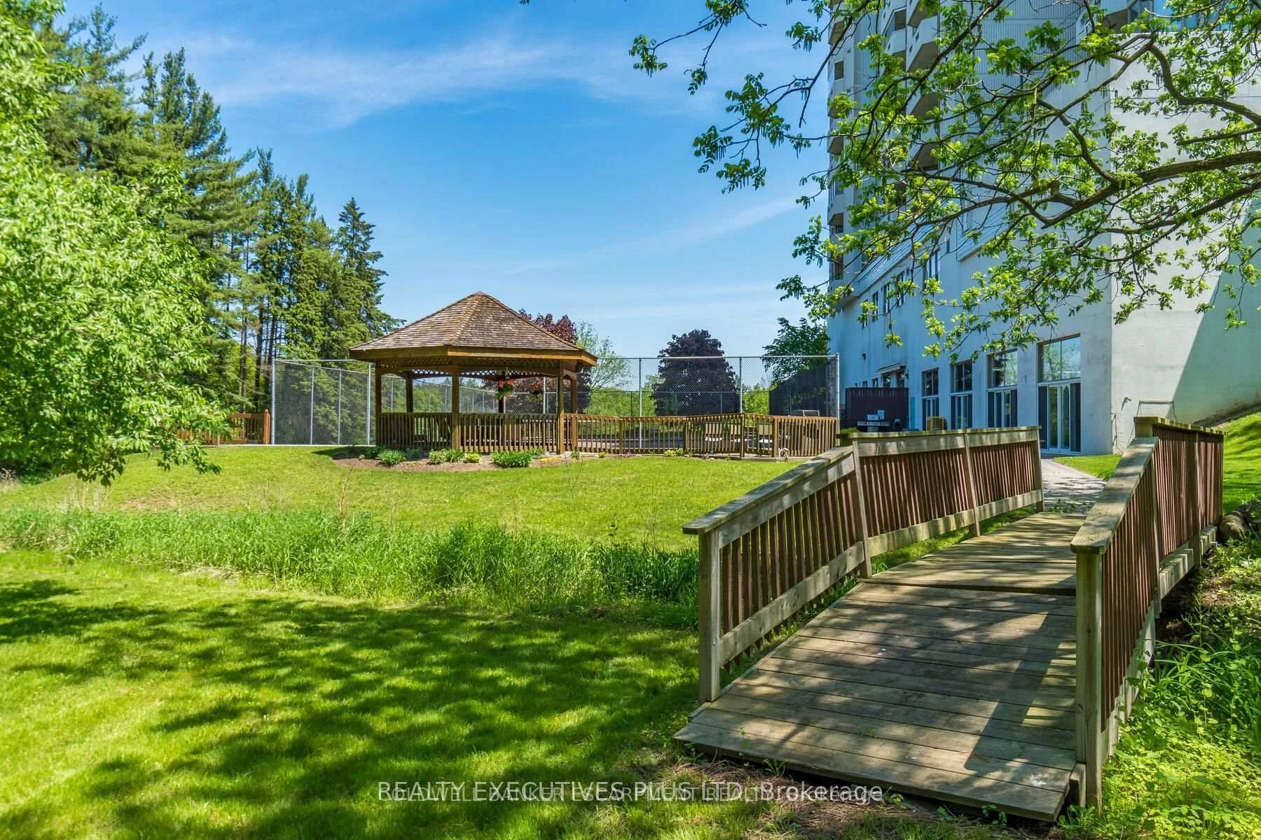 Photo 66 of Unit 603, 20 Mcfarlane Drive, Halton Hills, Georgetown — HOMEH