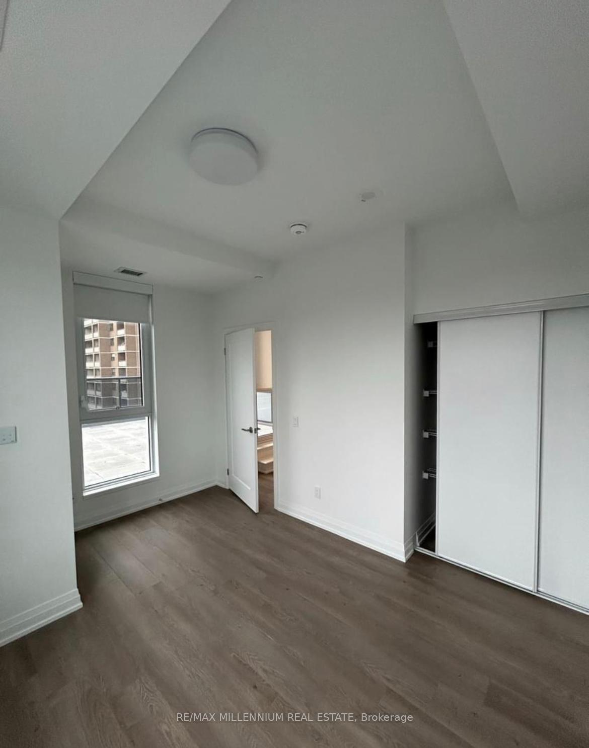 Photo 3 of Unit 1601, 286 Main Street, Toronto, East End-Danforth — HOMEH