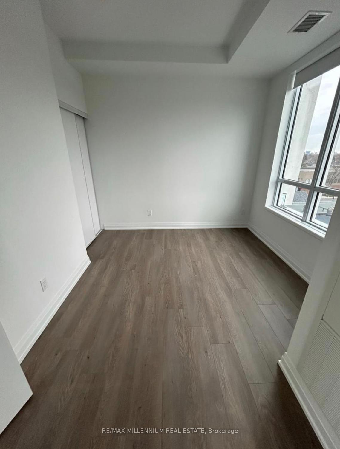Photo 4 of Unit 1601, 286 Main Street, Toronto, East End-Danforth — HOMEH