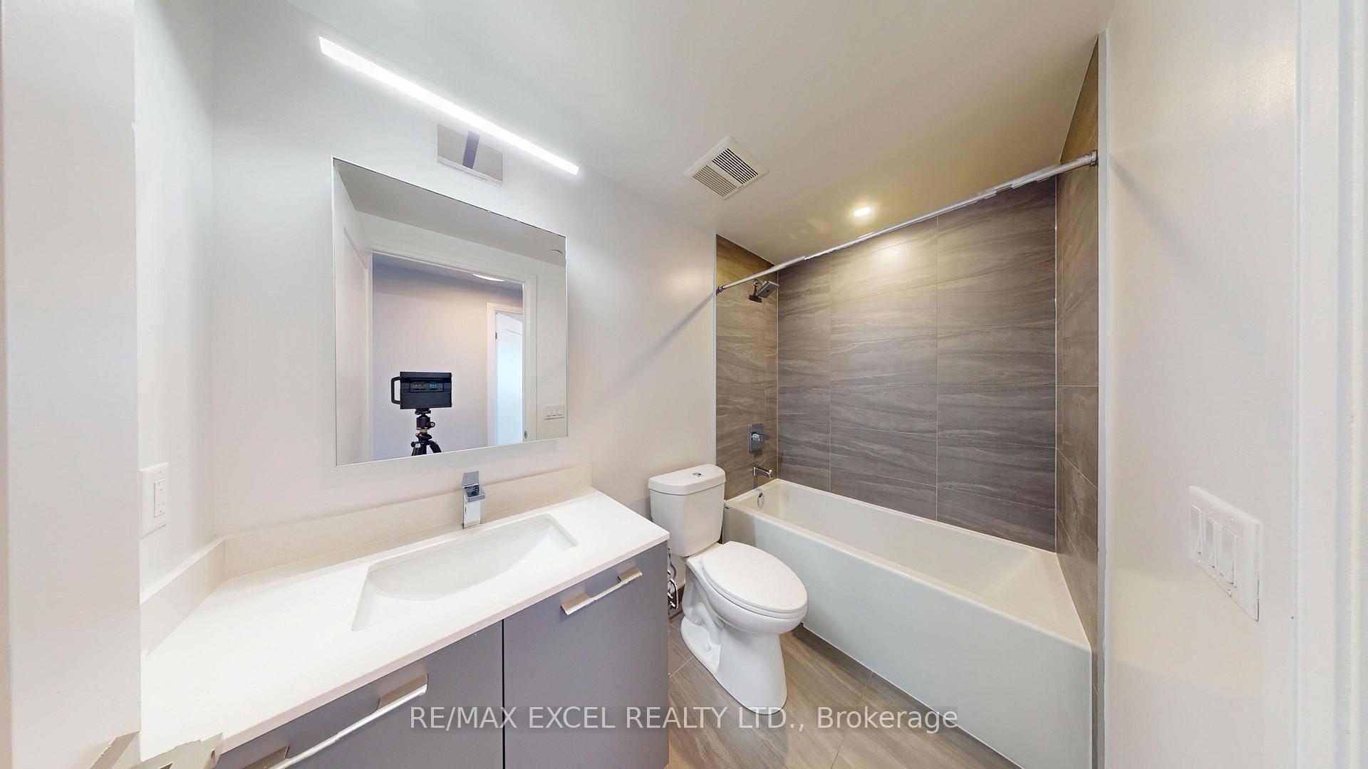 Photo 22 of Unit 4505, 8 Water Walk Drive, Markham, Unionville — HOMEH