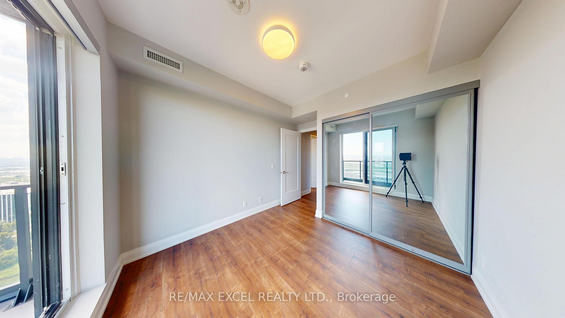 Photo 24 of Unit 4505, 8 Water Walk Drive, Markham, Unionville — HOMEH