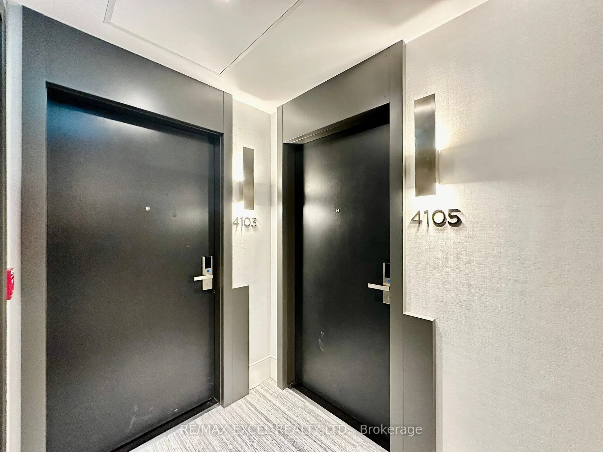 Photo 6 of Unit 4505, 8 Water Walk Drive, Markham, Unionville — HOMEH