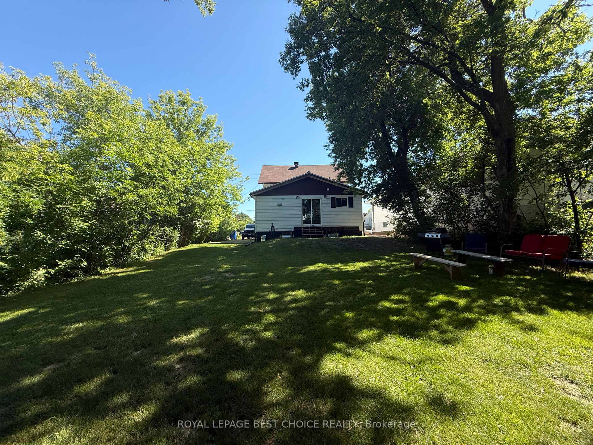 Photo 36 of 433 Albert Street, Temiskaming Shores, Haileybury — HOMEH