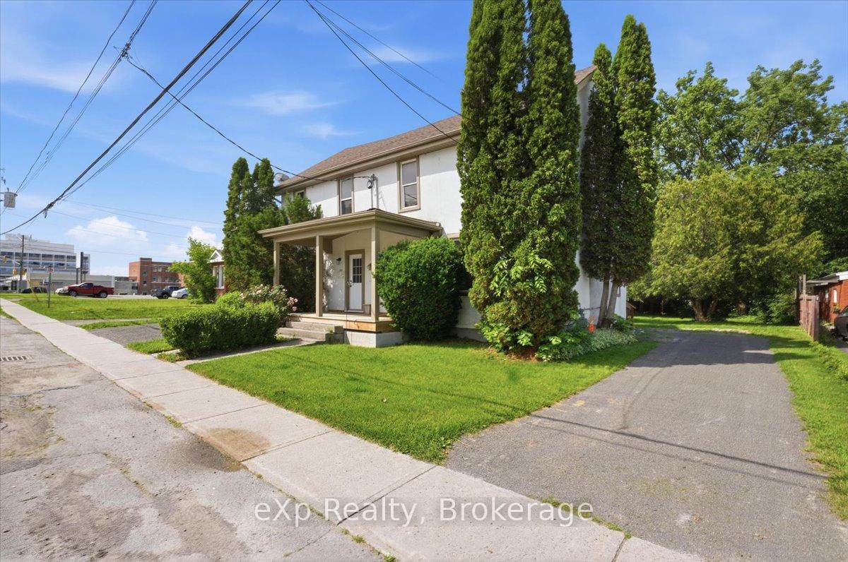 Photo 1 of 132 Macdonald Avenue, Belleville, Belleville Ward — HOMEH