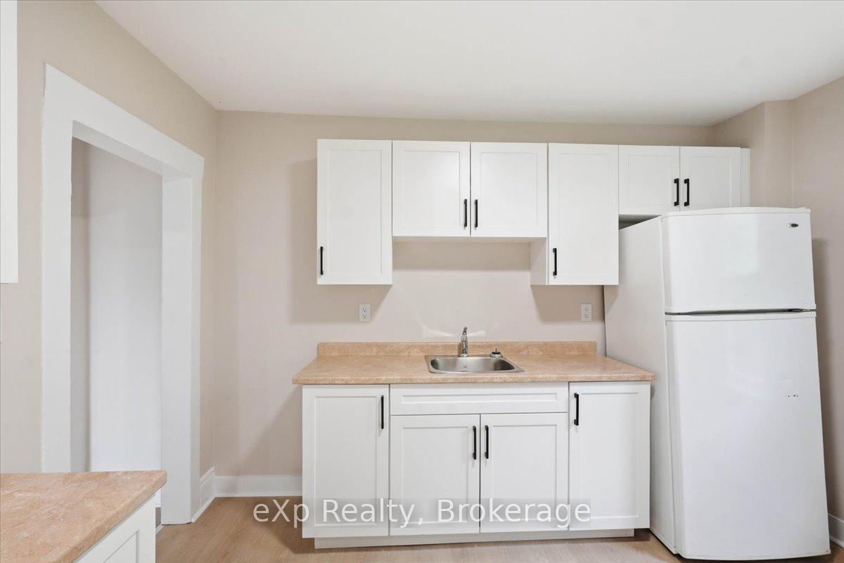 Photo 11 of 132 Macdonald Avenue, Belleville, Belleville Ward — HOMEH