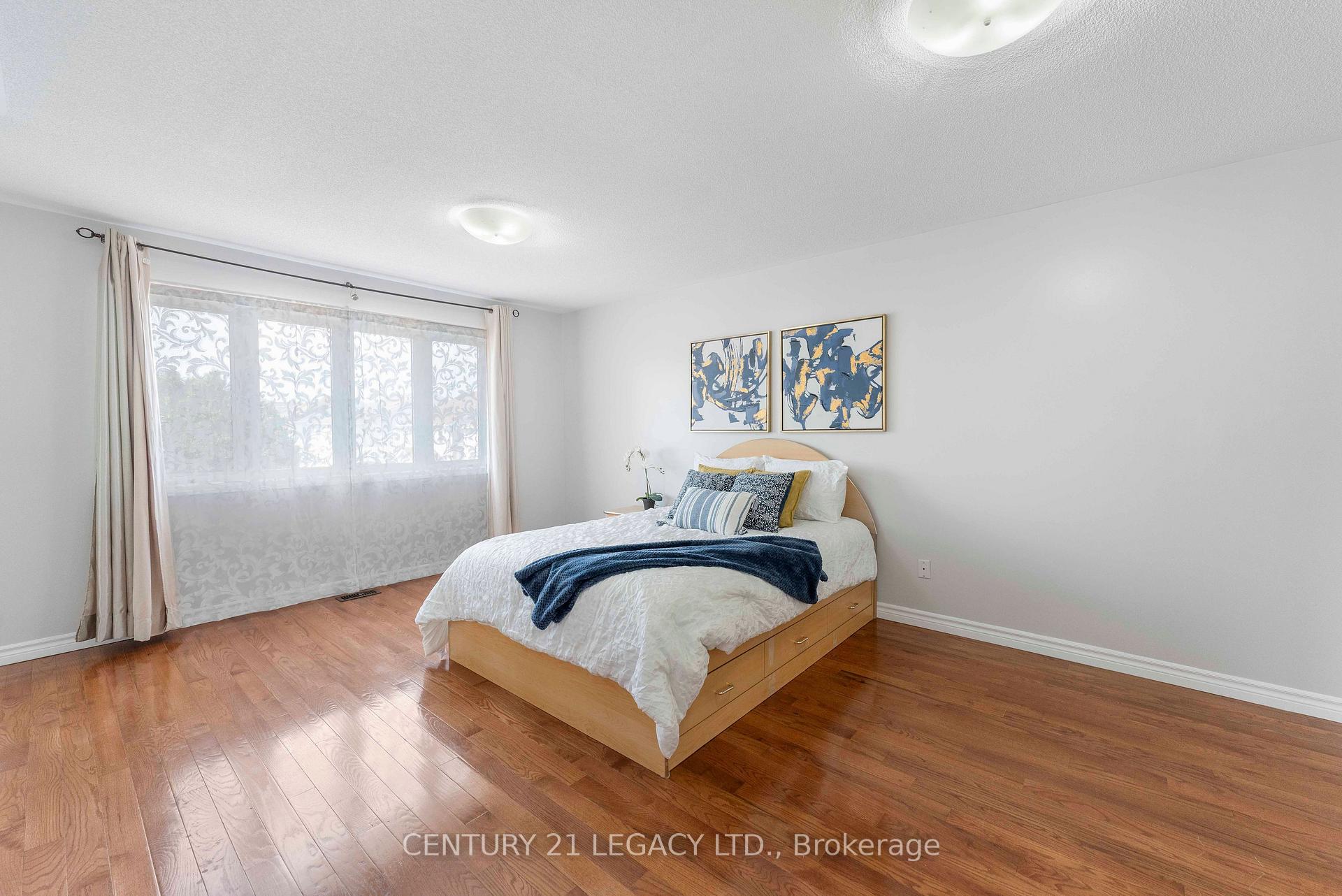 Photo 20 of 1296 Tall Pine Avenue, Oshawa, Pinecrest — HOMEH