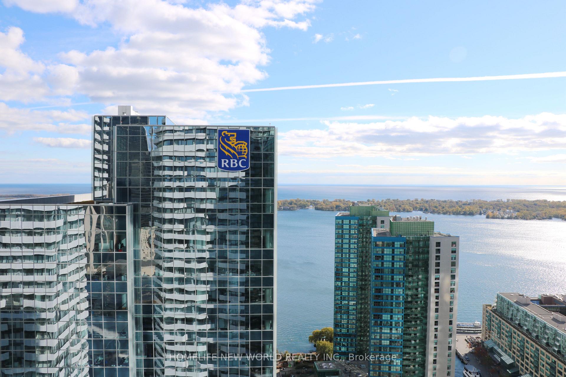 Photo 2 of Unit 4210, 100 Harbour Street, Toronto, Waterfront Communities — HOMEH