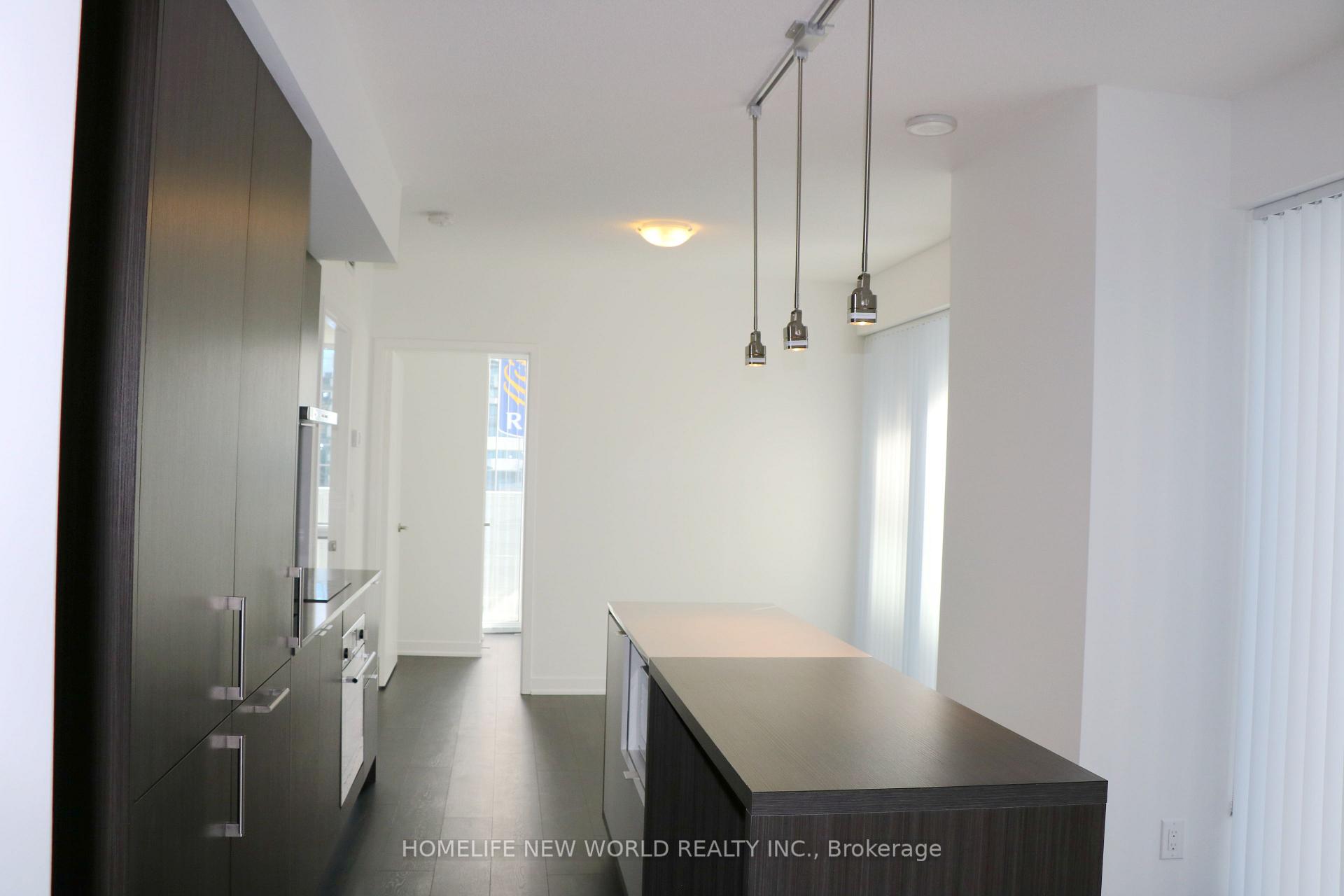 Photo 4 of Unit 4210, 100 Harbour Street, Toronto, Waterfront Communities — HOMEH