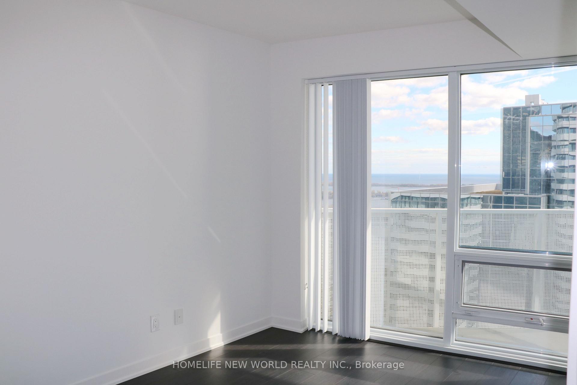 Photo 7 of Unit 4210, 100 Harbour Street, Toronto, Waterfront Communities — HOMEH